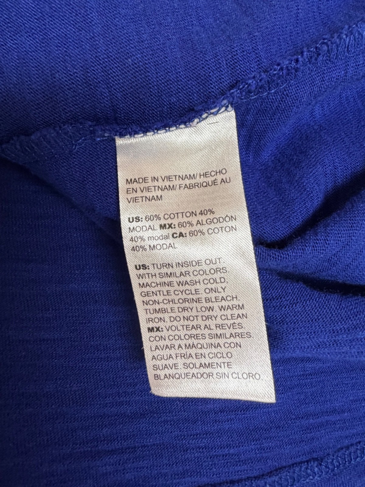 Chico’s The Ultimate Tee Shirt Cotton, Size 2, Gorgeous blue color, button back