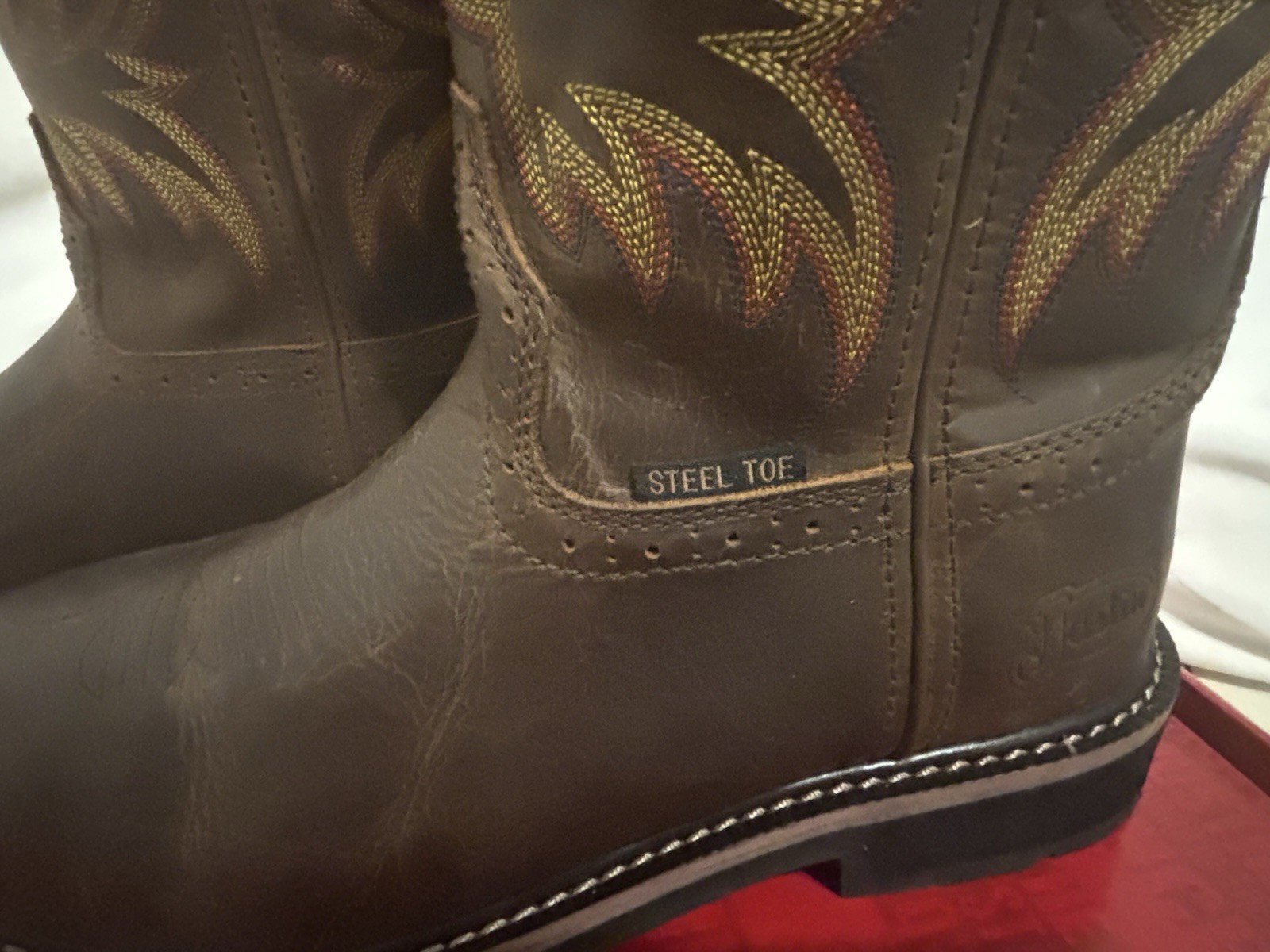 Justin WK4681 Driller Work Boots Size 11D Square Toe Soft Toe Western wear