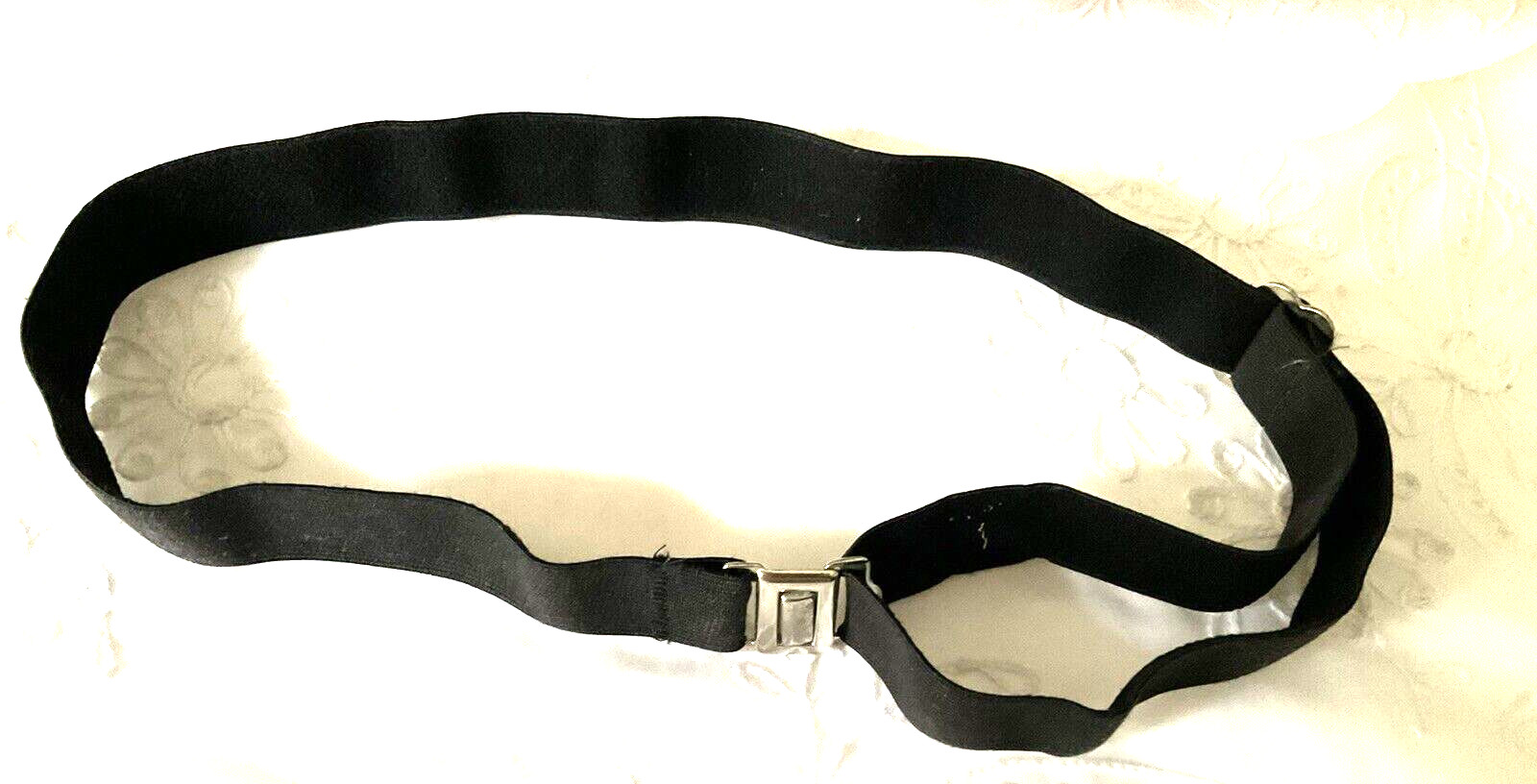 Kids Black Belt Elastic Stretch Adjustable Clip Interlocks Good Condition