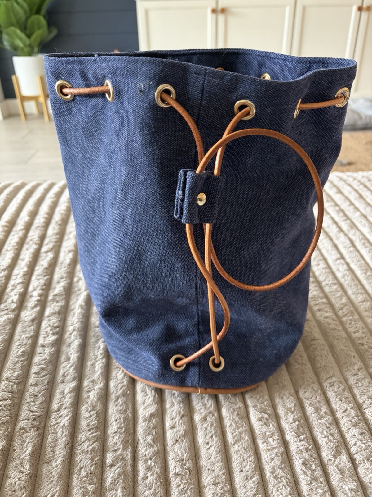 Quaker Marine Supply Blue Bucket Drawstring Bag Brown Leather Strap Gold HW