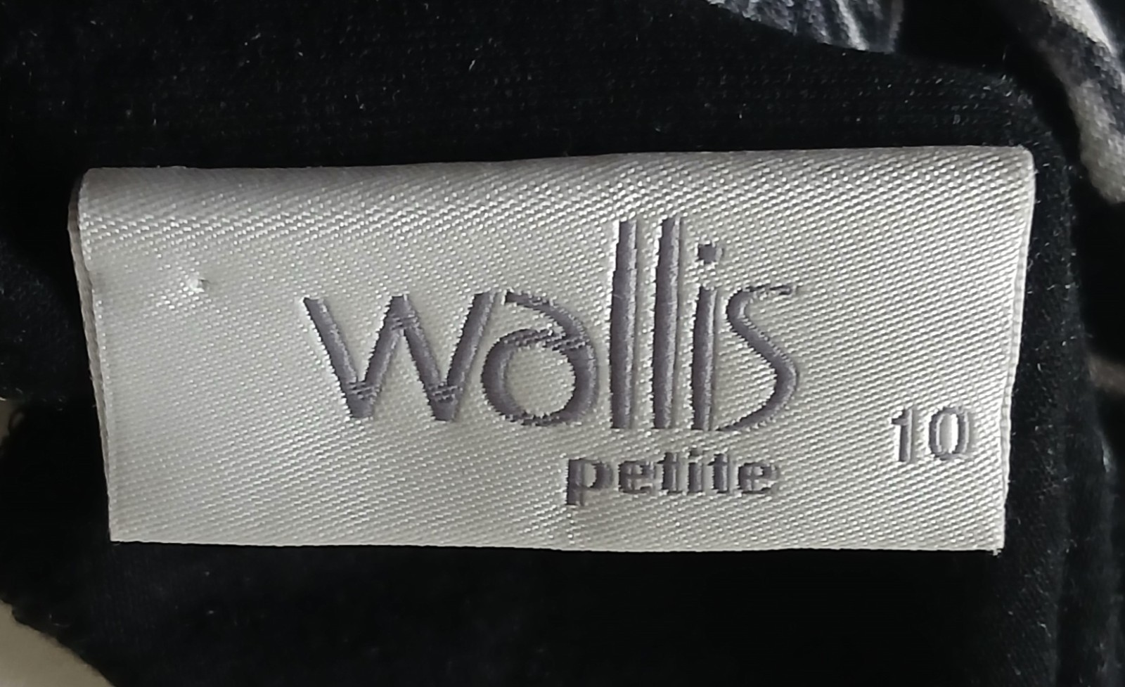 Wallis Petite Dress Size 10 in Black and White