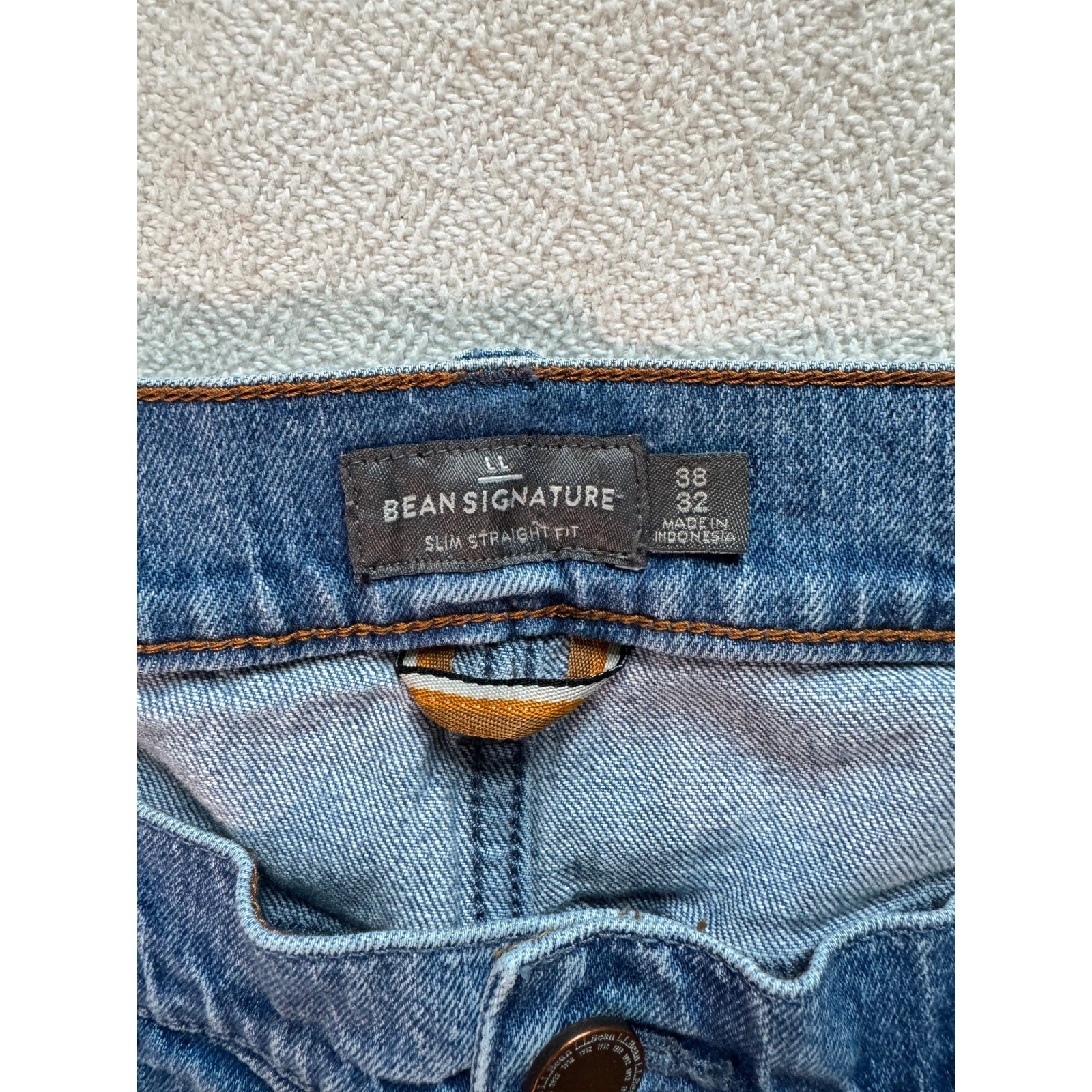 LL Bean Signature Heritage Denim Slim Straight Jeans 38×32 Light Wash Y2K 520660