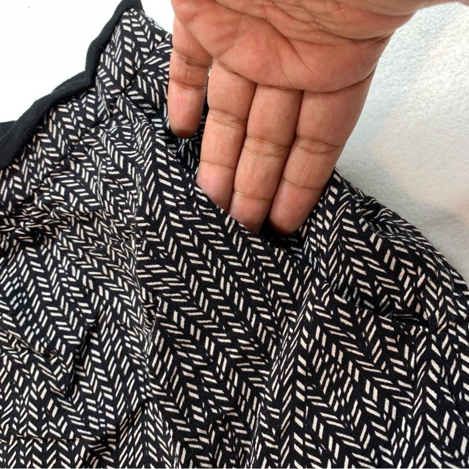 Promod Skirt Womens 8 Black White Herringbone Dot Print Lined Side Zip Pockets
