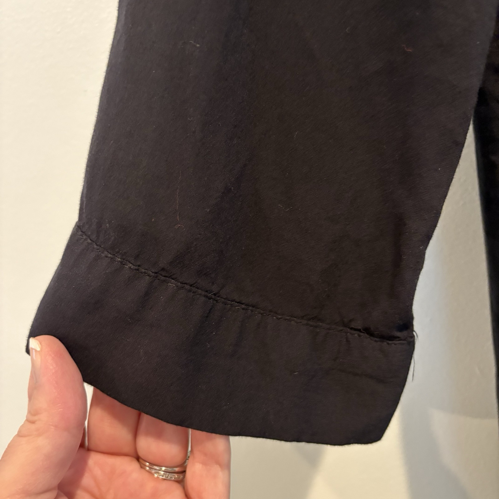 Atmosphere Top Small Black Roll Tab Sleeve Classic Casual Capsule Staple