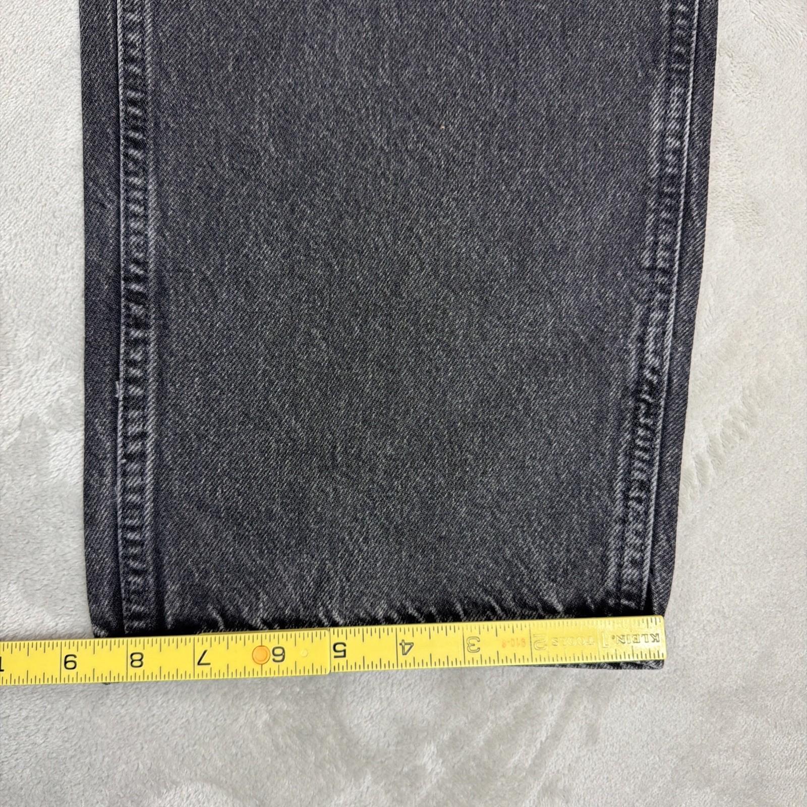Levi’s 568 Premium Jeans Mens Size 33×32 Black Loose Straight Cargo Denim Cotton