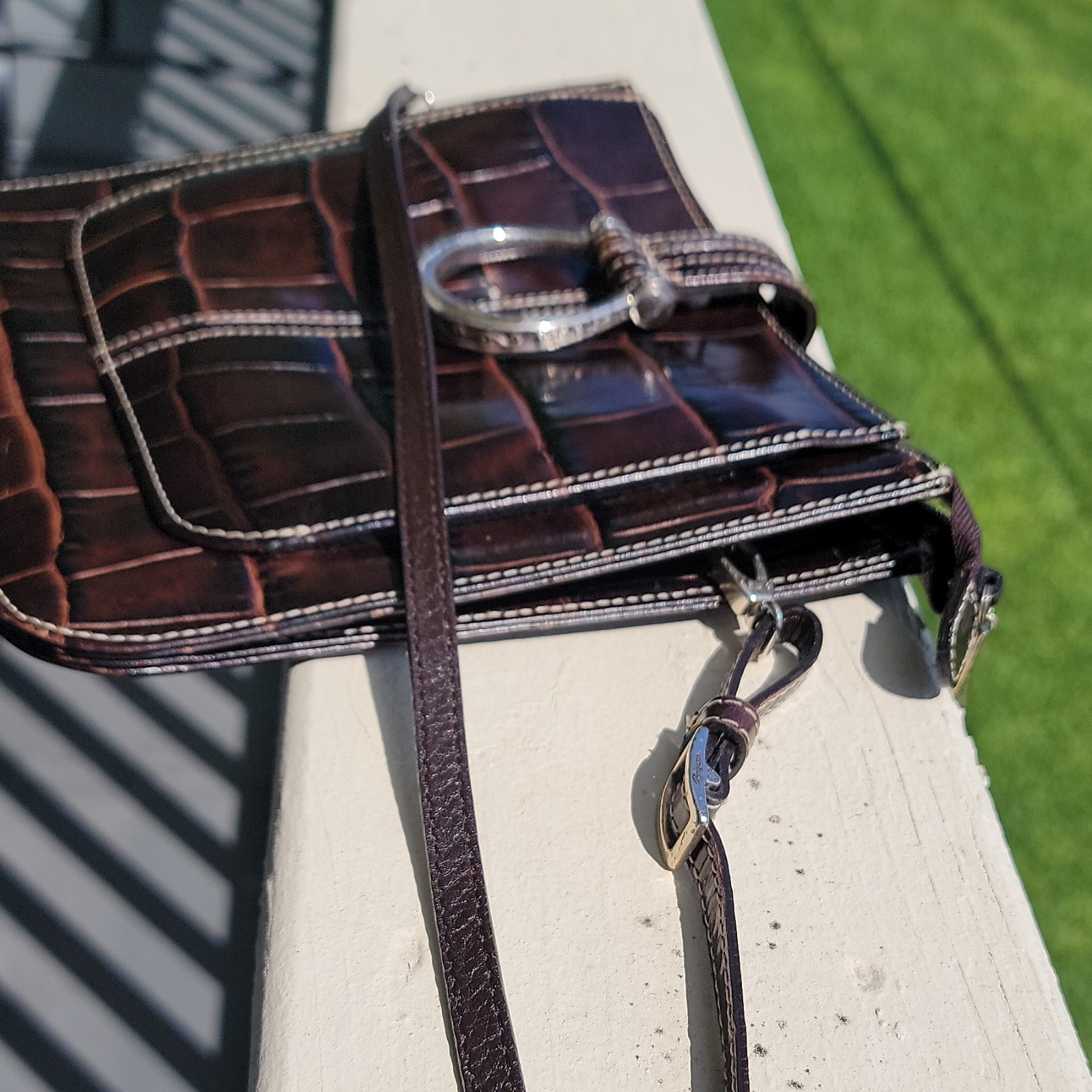 Brighton Brown Croc Embossed Ring Crossbody Bag Detachable Strap Silver