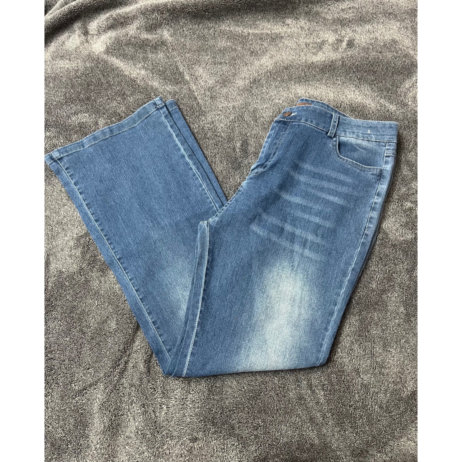 Judy Blue Womens Medium Wash Flare Leg Stretch Denim Jeans SZ L High Rise Boho