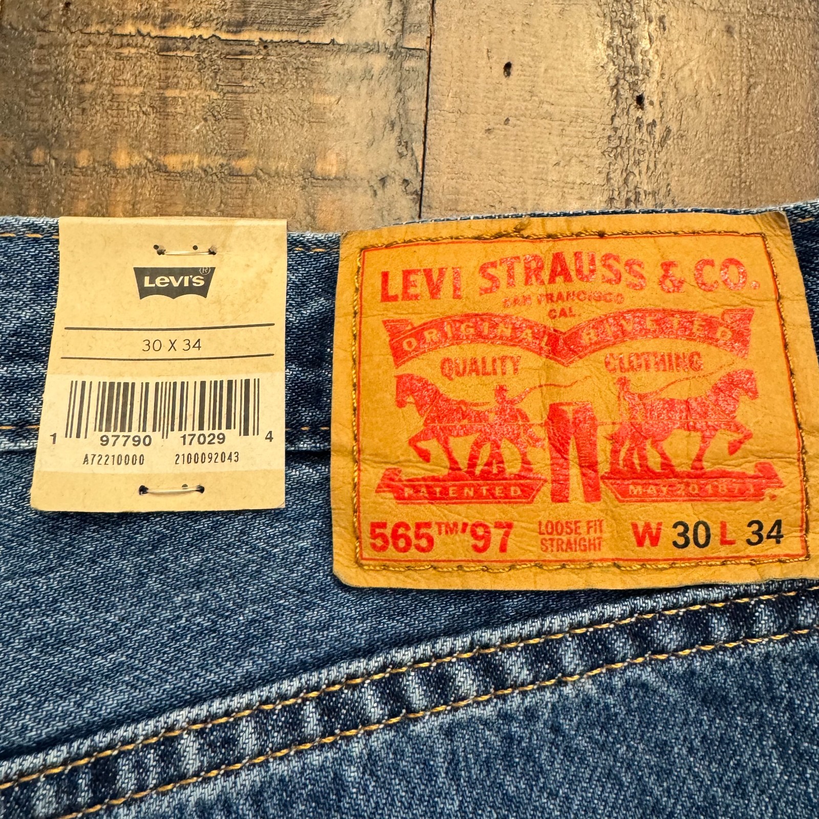 Levi’s 565 ’97 Loose Fit Straight Denim Jeans Men’s W31xL33 (Tag 30×34) Blue