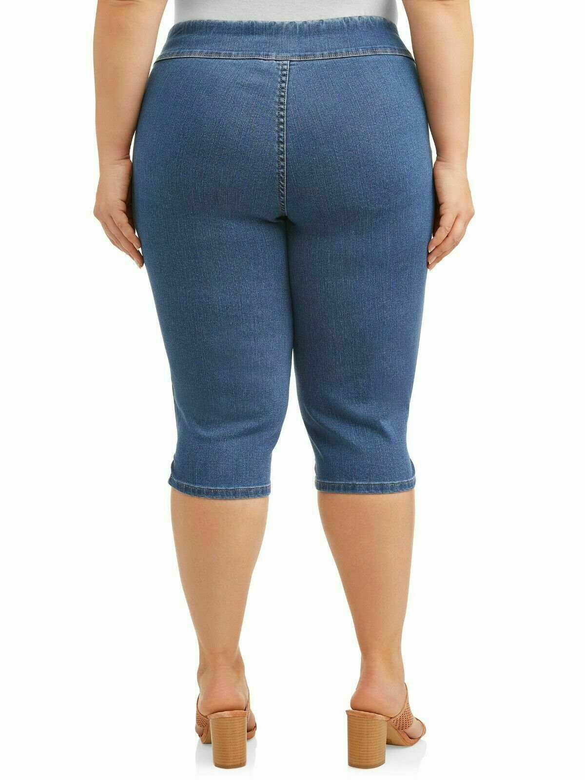 Jack David WOMENS PLUS SIZE Elastic Waist Pull On Stretch Microfiber CAPRI JEANS