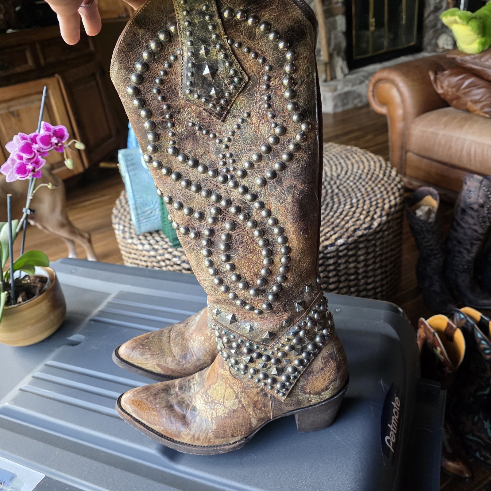 Old Gringo Belinda 9.5 Distressed Cowboy Boots 18 Inch