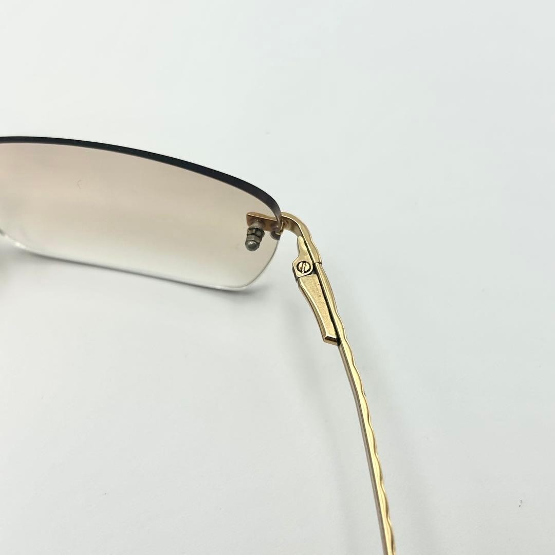 CHANEL 2072 Matelassé Sunglasses Rimless Two-Point Design lightweight appearance