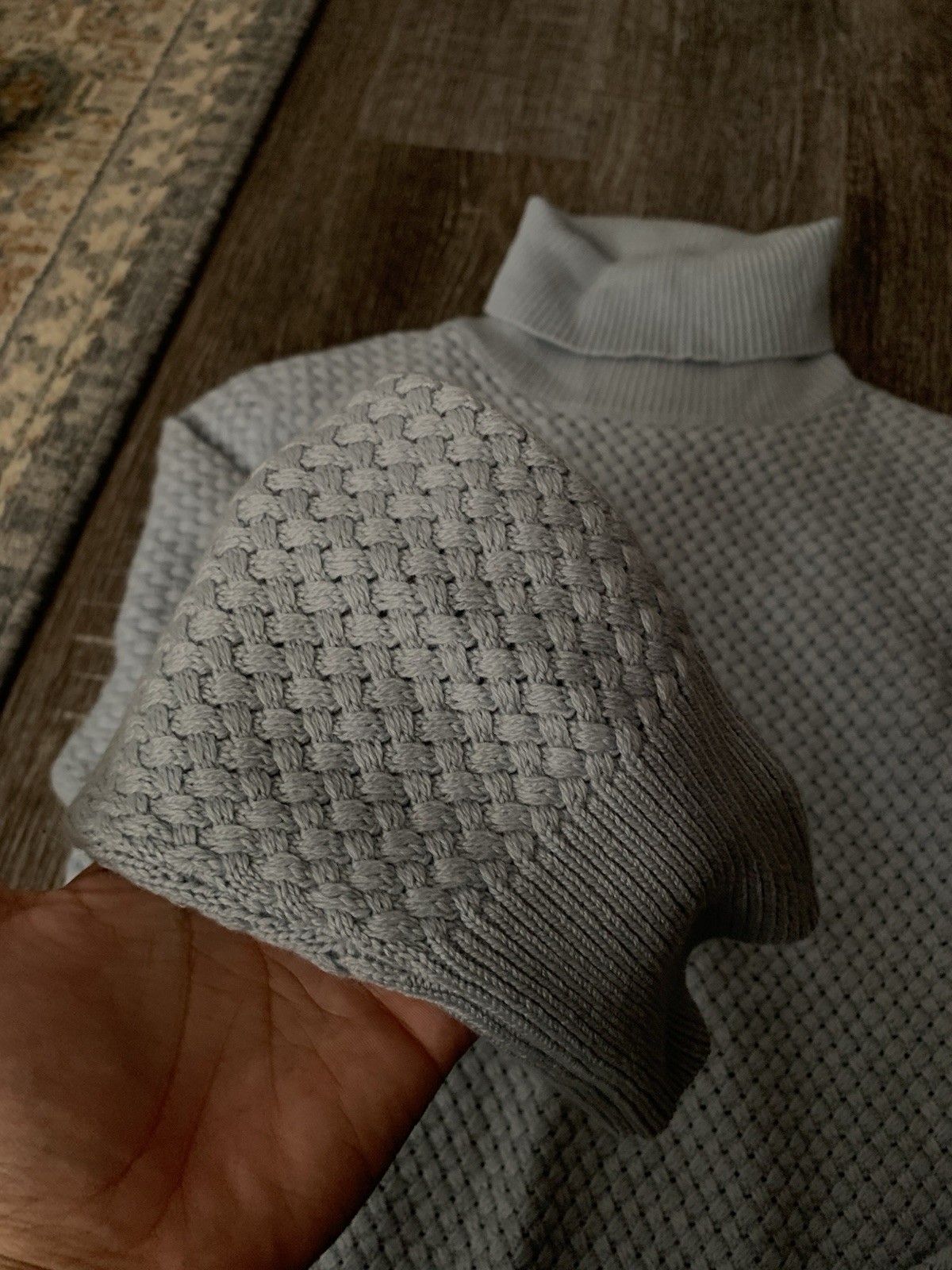 Carlisle Silk Cashmere Turtleneck Sweater Women’s L Baby Blue