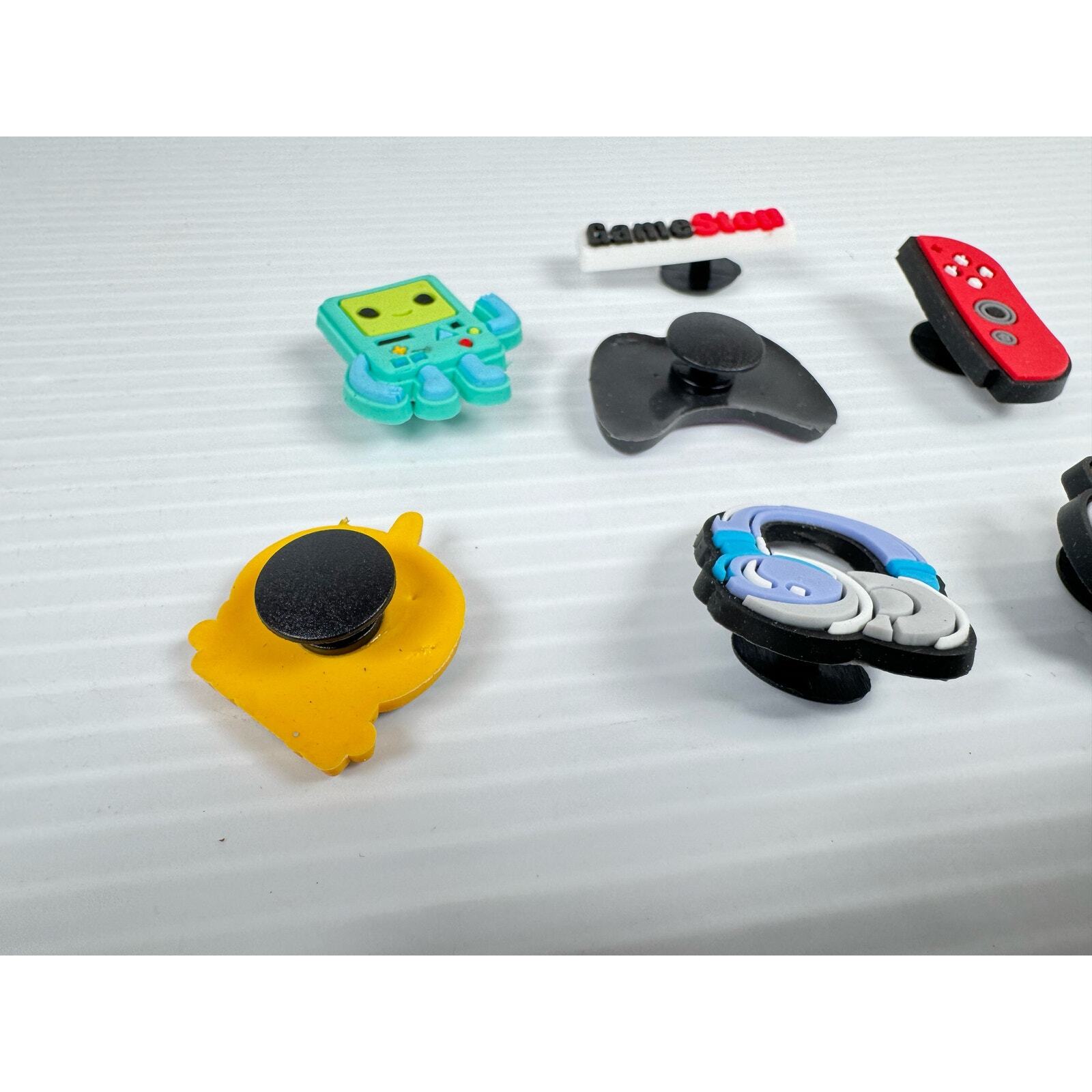 Video Gaming 7 Count Decorative Rubber Shoe Charms