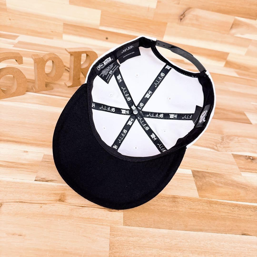 New Era Astro Boy 9FIFTY White Black Cap Collectible 15+