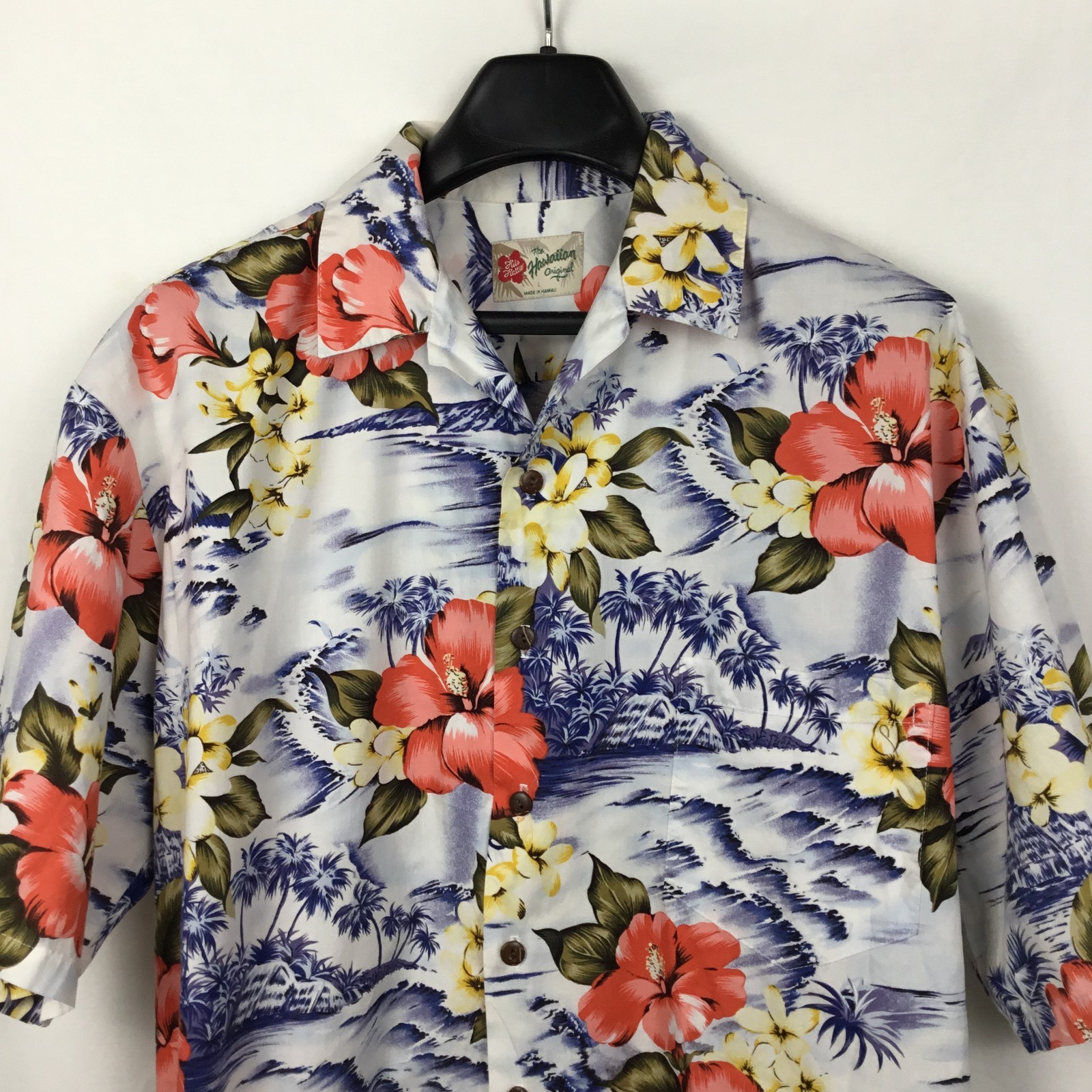 Hilo Hattie Vintage Mens Hawaiian Camp Shirt Large White Floral Aloha Summer