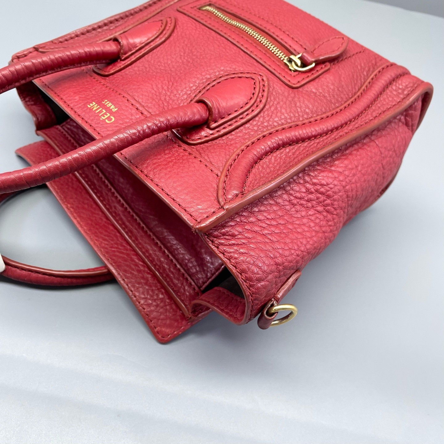 AUTH Celine Luggage Red Pebbled Leather Gold Hardware Handbag Crossbody Bag