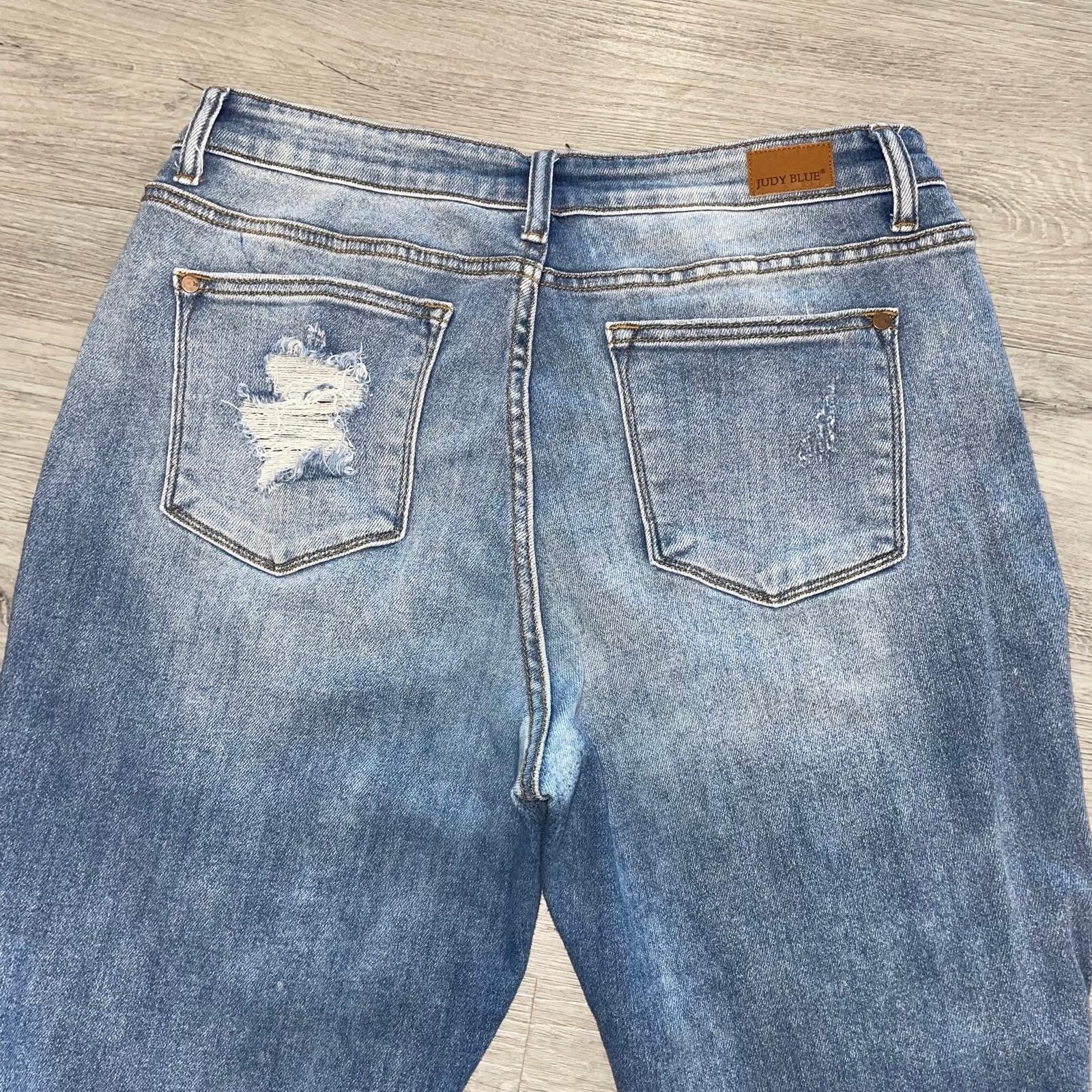 Judy Blue Destroyed Boyfriend Denim Jeans Womens Size 11/30 Blue JB82170LT Pants