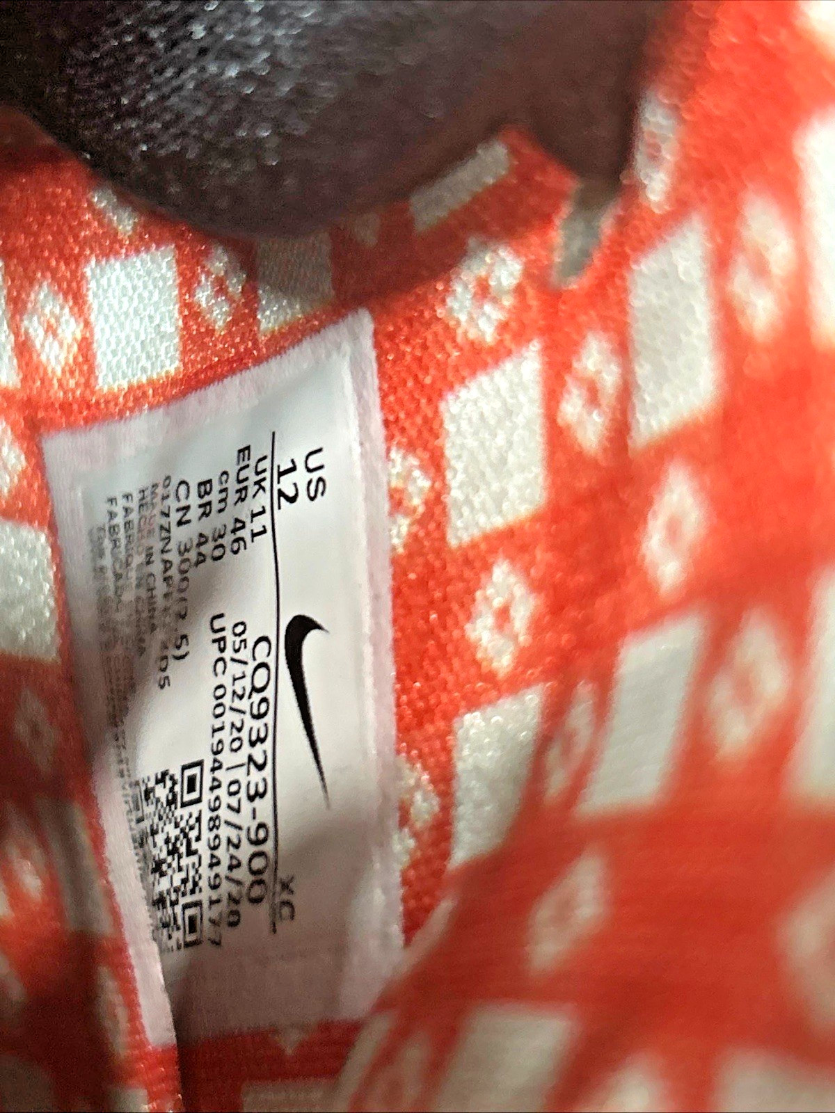 Size 12 – Nike Kybrid S2 Pineapple