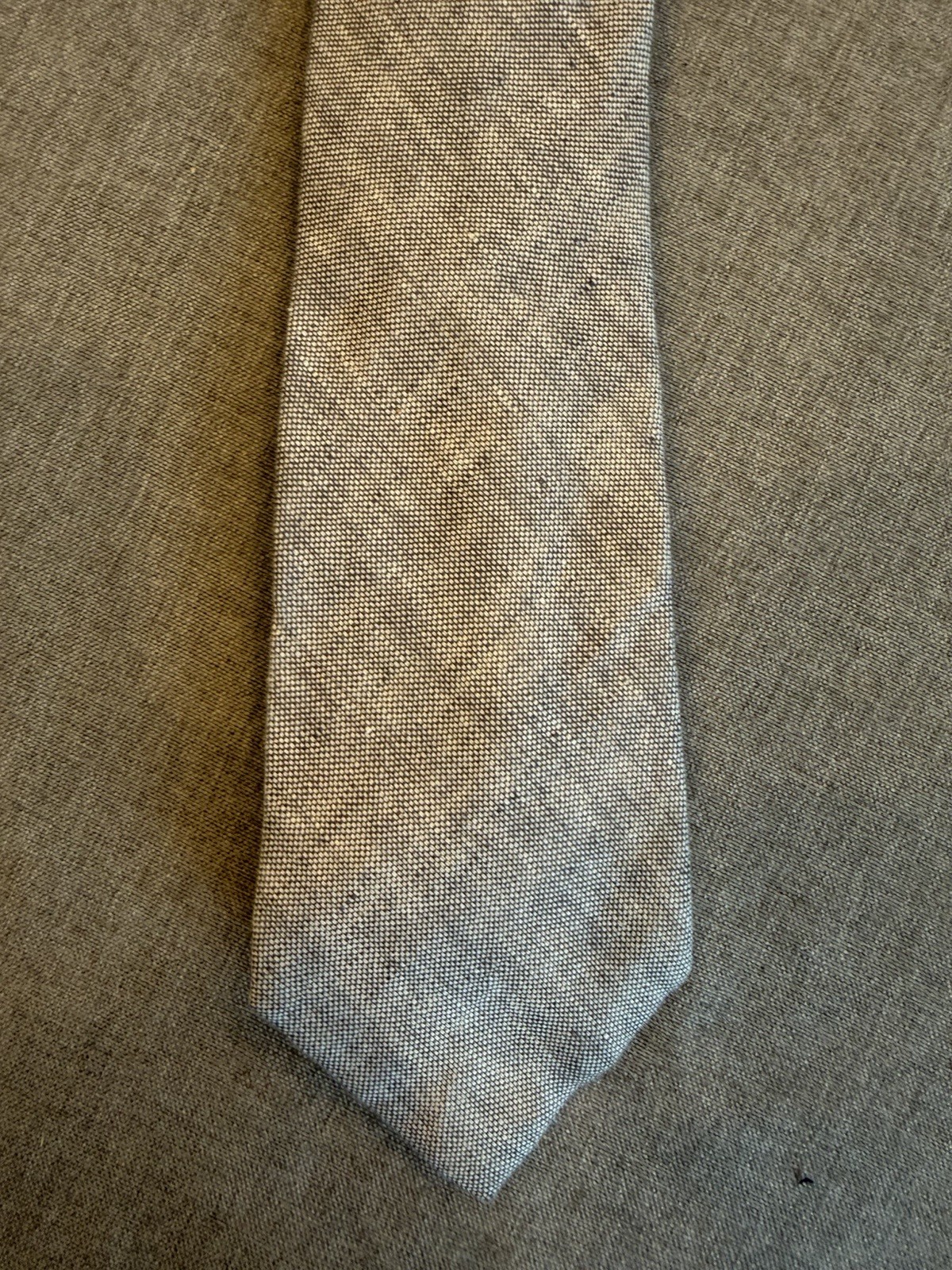 Guy Laroche Gray Raw Silk Necktie 3.25 In. Wide