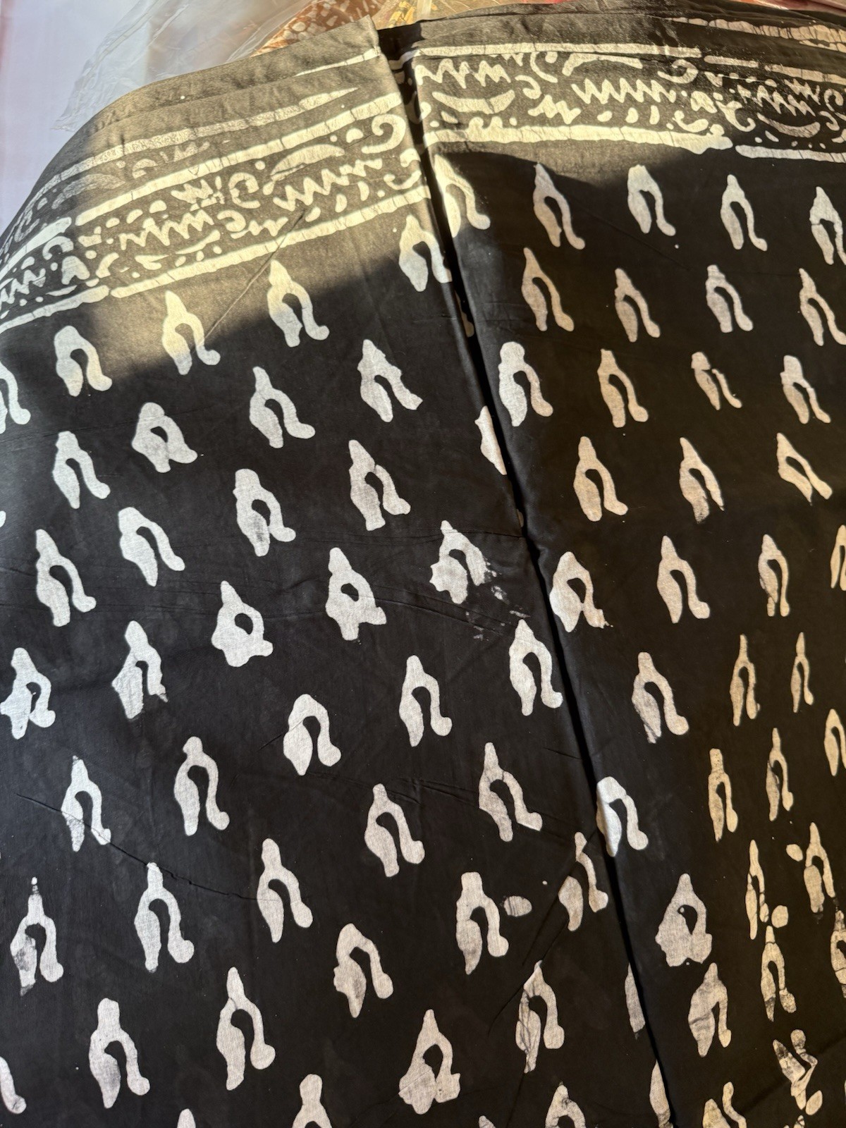 NEW 🆕, Cotton BATIK SAREE. ( Item#L2756 ) including blouse piece. Only $33