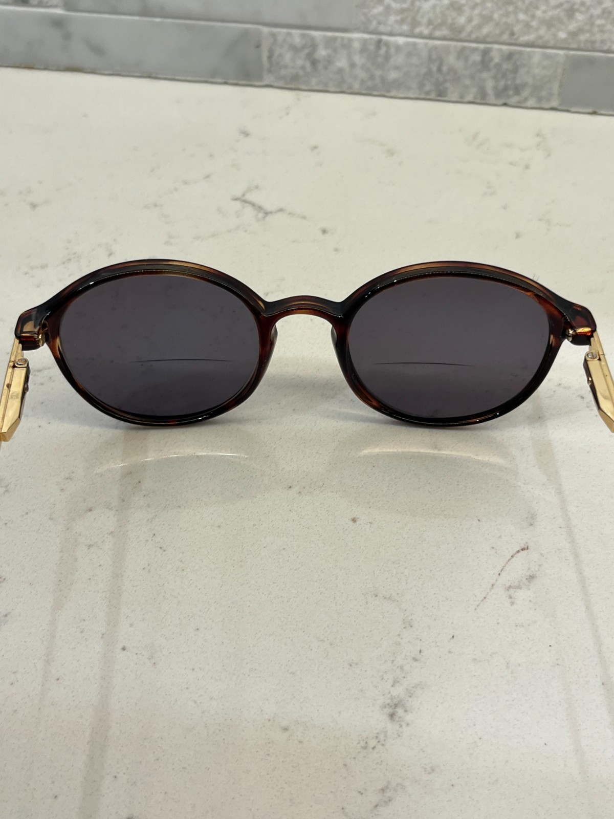 Women’s Tortoise Designer Gold Round Sunglasses UZ 978 001 130 “FRAMES ONLY”