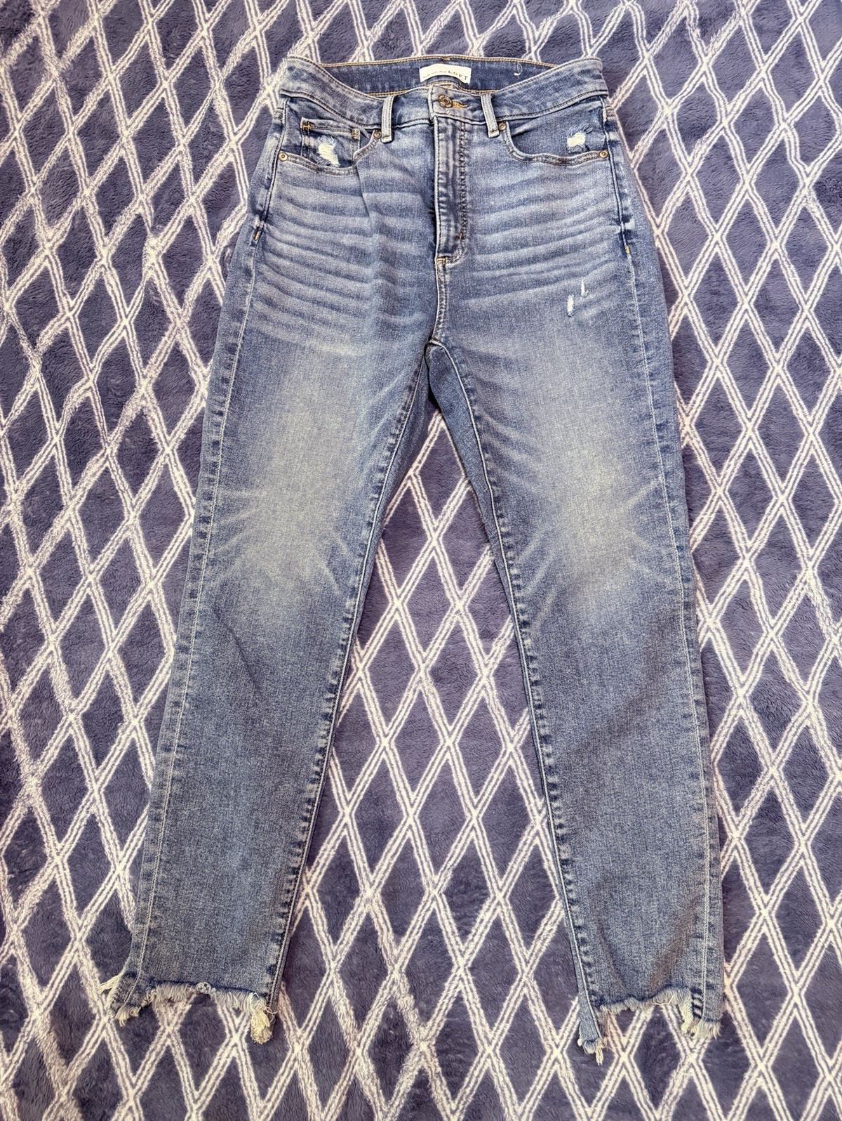 LOFT Women’s Blue Skinny Distressed Denim Jeans, 5-Pocket Zip/Button Size 26