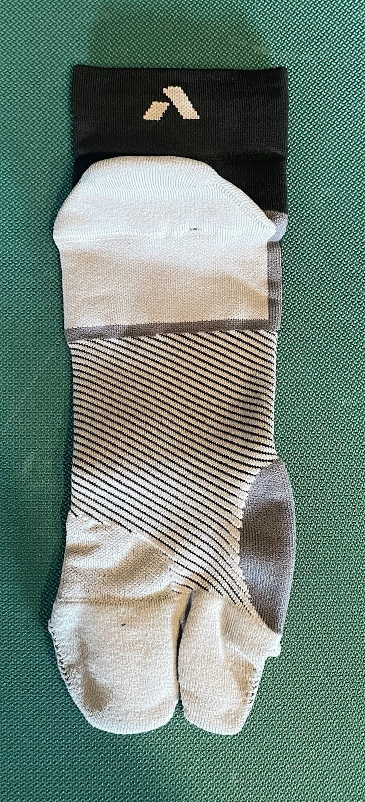 Anodyne No. 108 Bunion Sock LEFT SOCK ONLY Large Black Quarter Length New