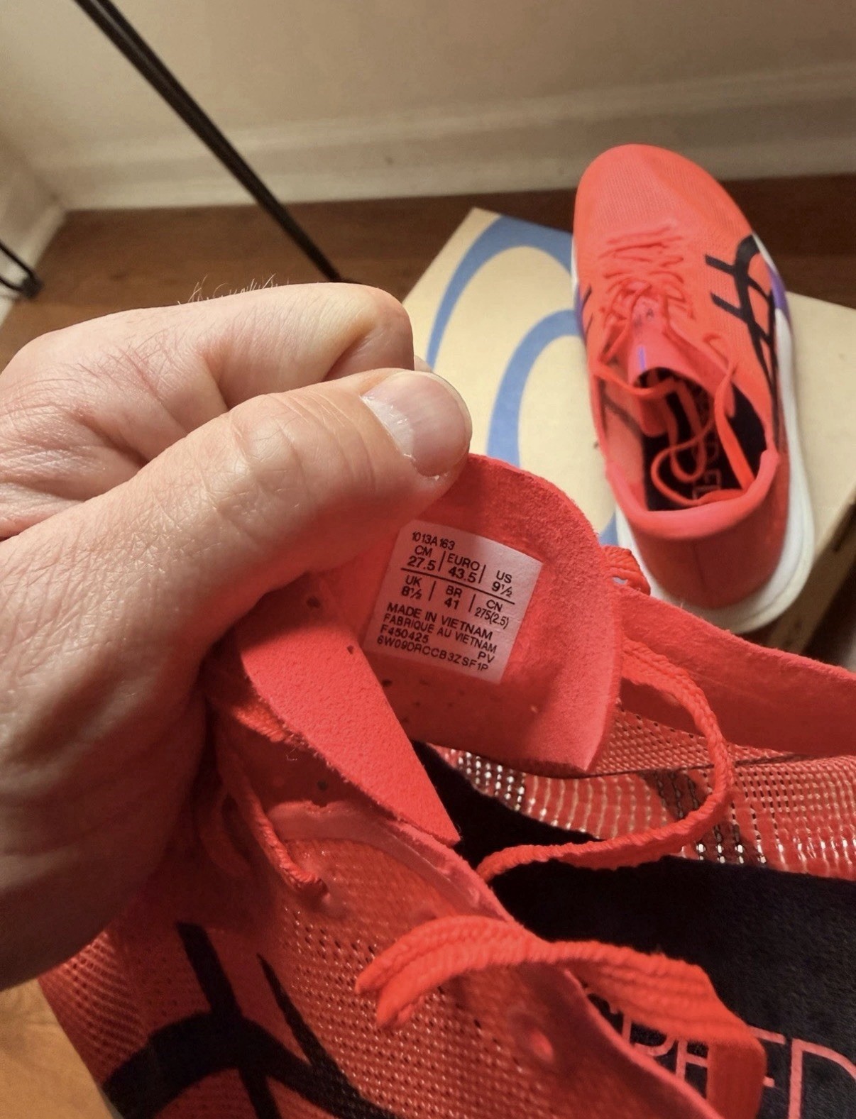 Size 9.5 – ASICS Metaspeed Edge Tokyo Flash Red (37miles)