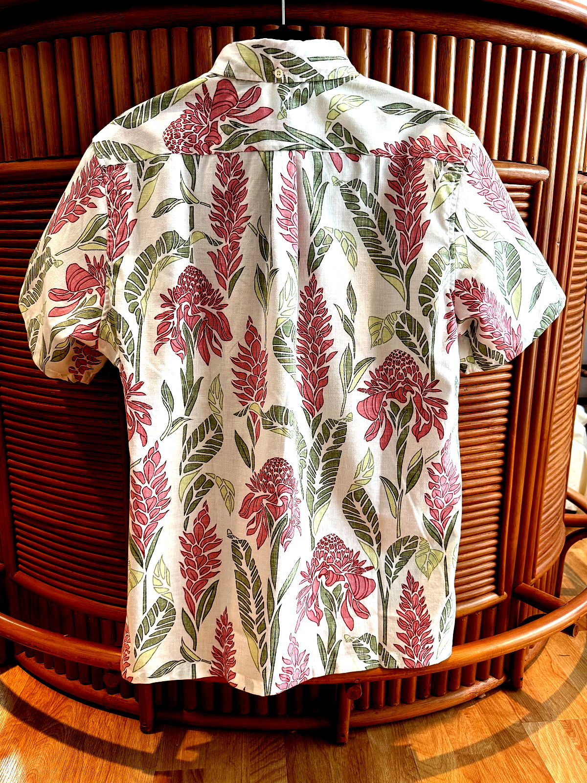 Reyn Spooner Men’s “GINGER BURST” NWT PULLOVER Classic Fit White Shirt Sizes