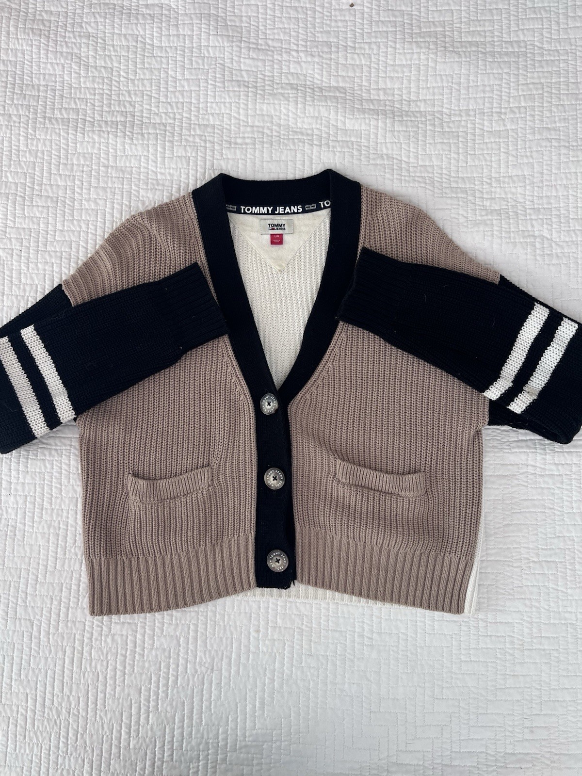 Tommy Jeans Women’s Colorblocked Knit Button Cardigan, Size L