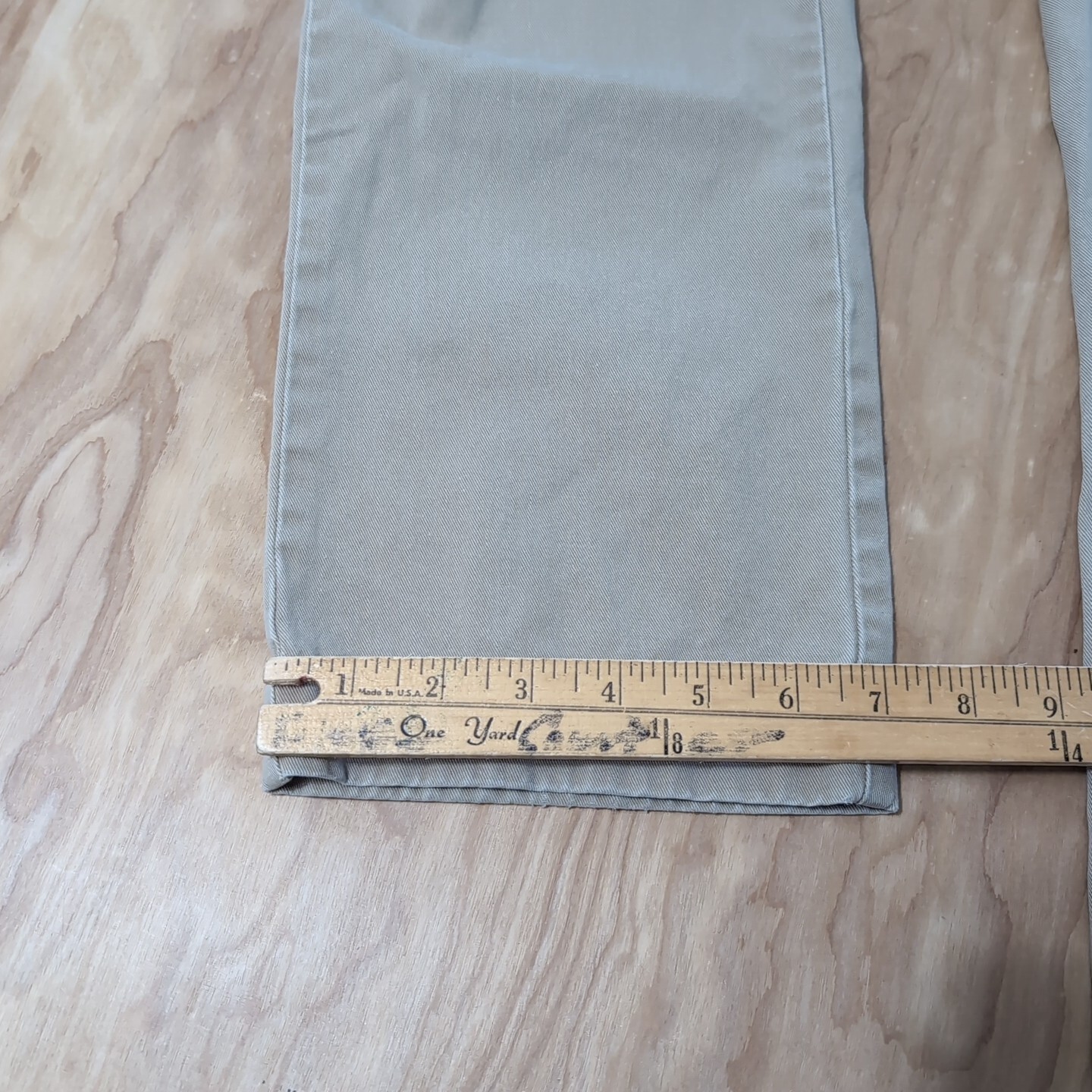 J Crew Pants Men’s The Sutton Size 31×32 – Khaki Cotton 7″ Opening