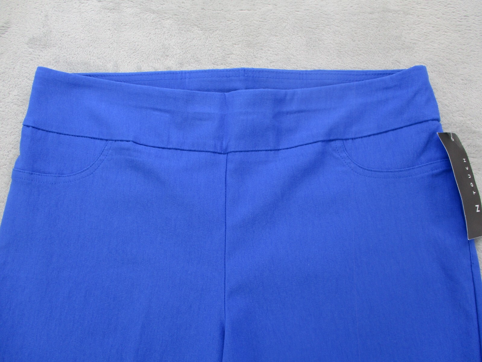N Touch Pull-On Crop Pants Women’s 6 Blue Rayon Nylon Blend
