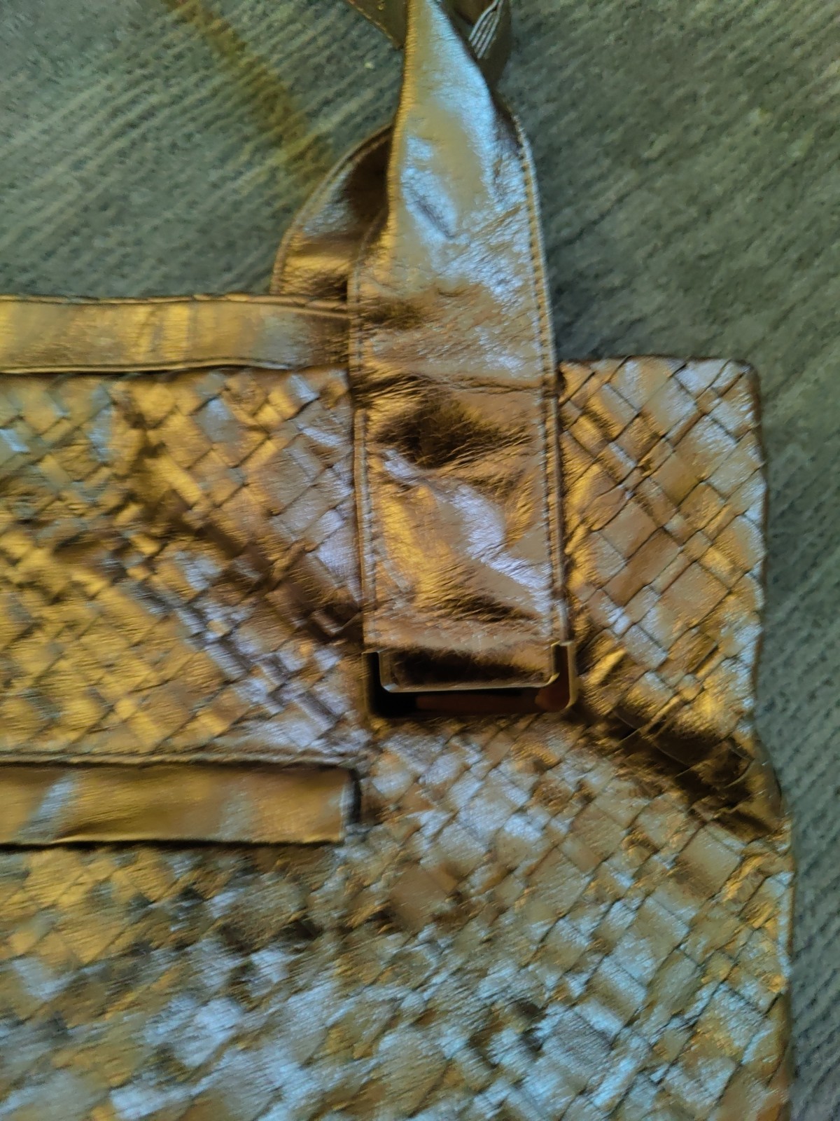 Elliott Lucca Metallic Leather Woven Handbag Tote Purse Champagne Gold Logo LG