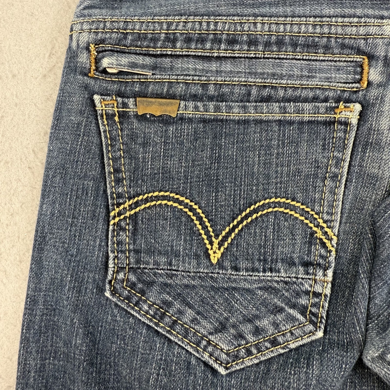 Vintage 2010 Levi’s 511 Skinny Jeans 30×30 Zipper Back Pocket Rare