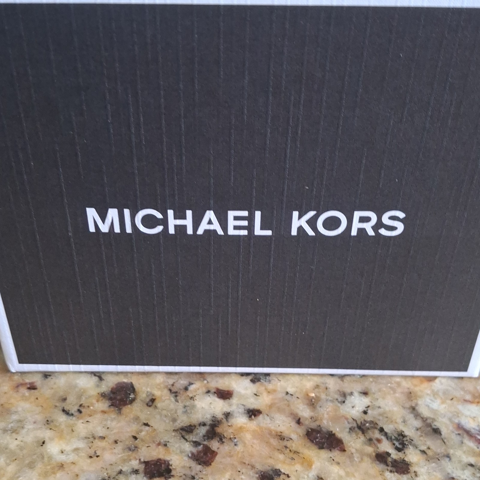 Michael Kors MK Logo Men’s Bifold Wallet Black/Blue, Folding Credit Card Slots