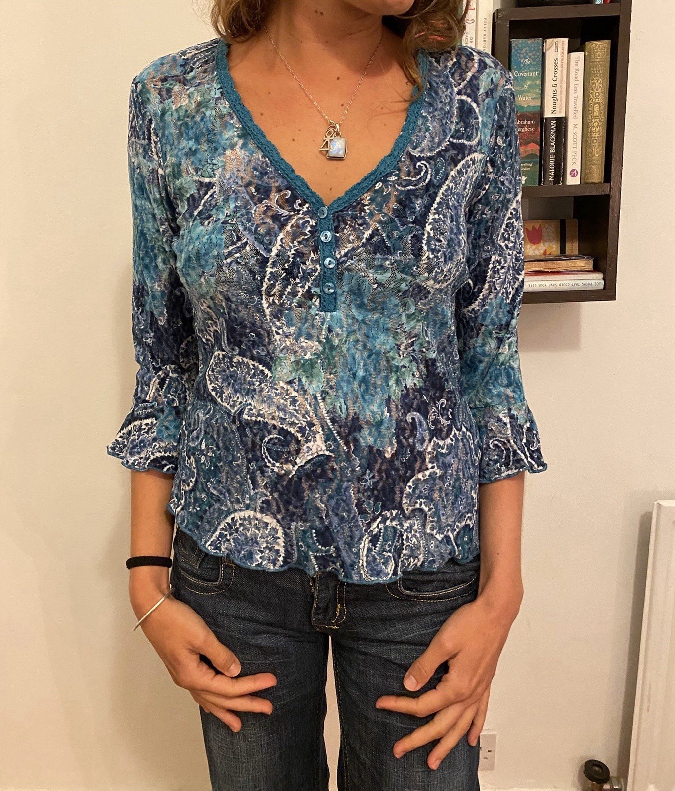 Per Una Floral Lace Henley Style Top with 3/4 Sleeves UK10 shown on a UK6-8