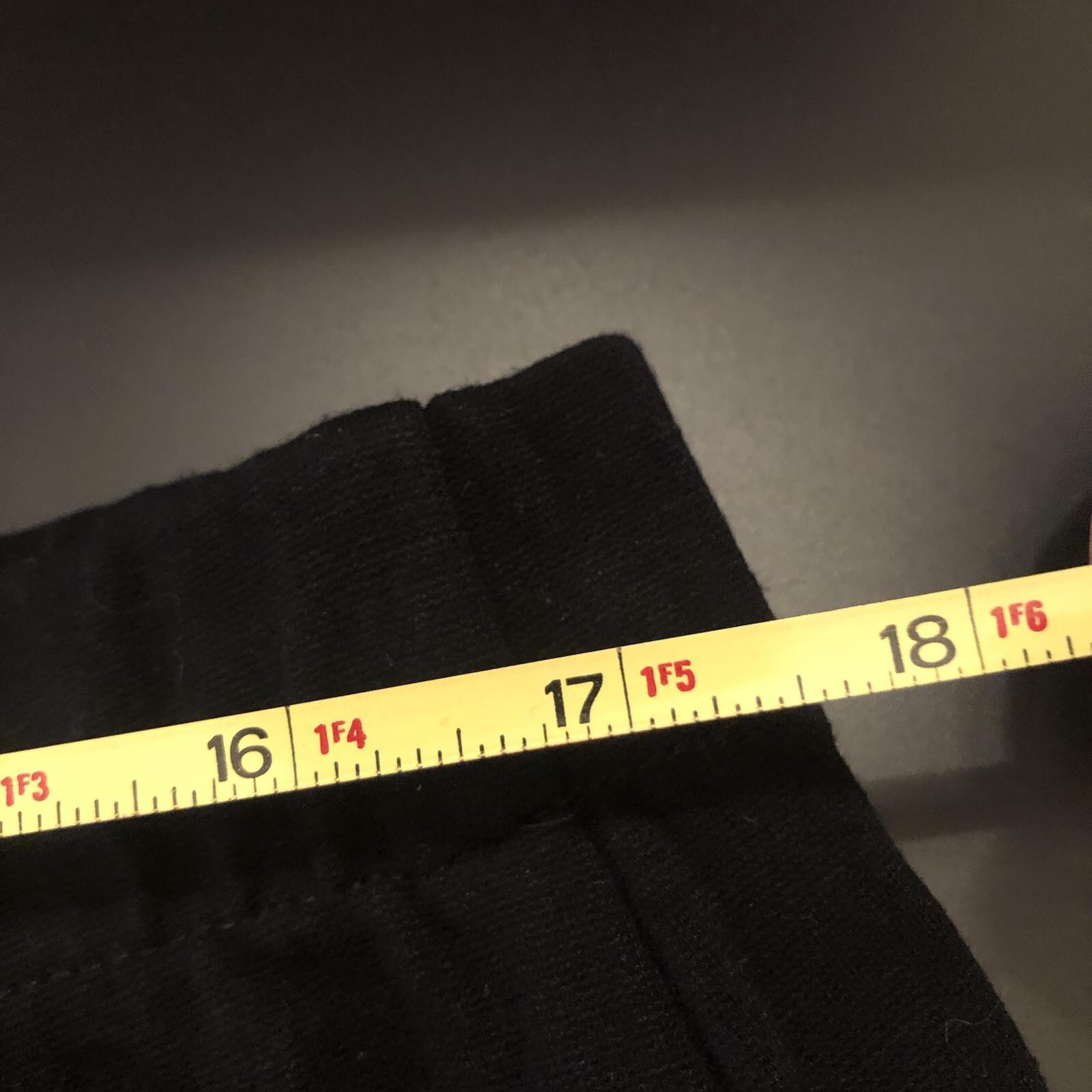 Chicos Pants Women’s Sz 3 Short Bridgett Style? Black Pull On Rayon, Nylon, Span