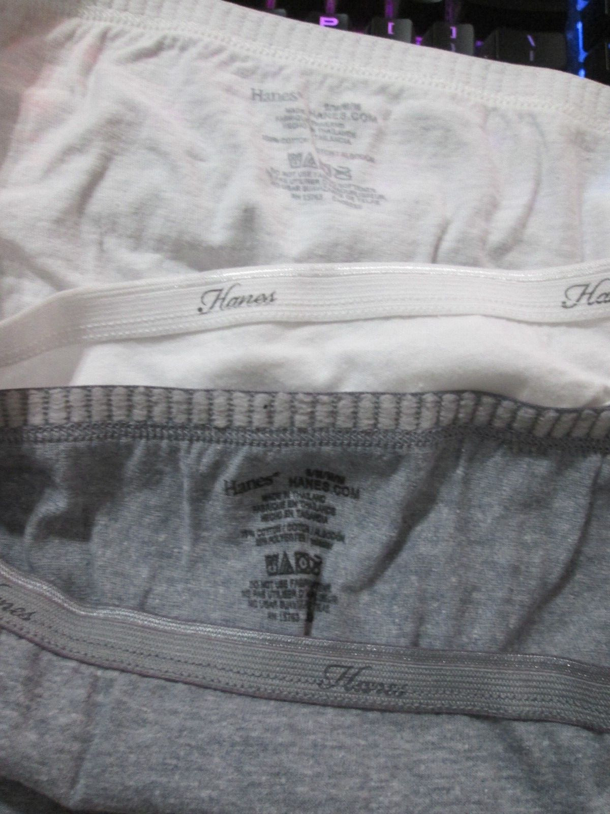 New Hanes Bikinis💕 Size 6 White + Gray Heather 75% & 100% Cotton