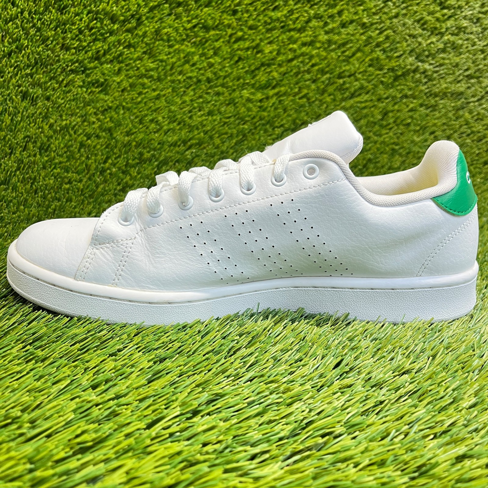 Adidas Advantage Mens Size 11.5 White Green Athletic Leather Shoes Sneakers