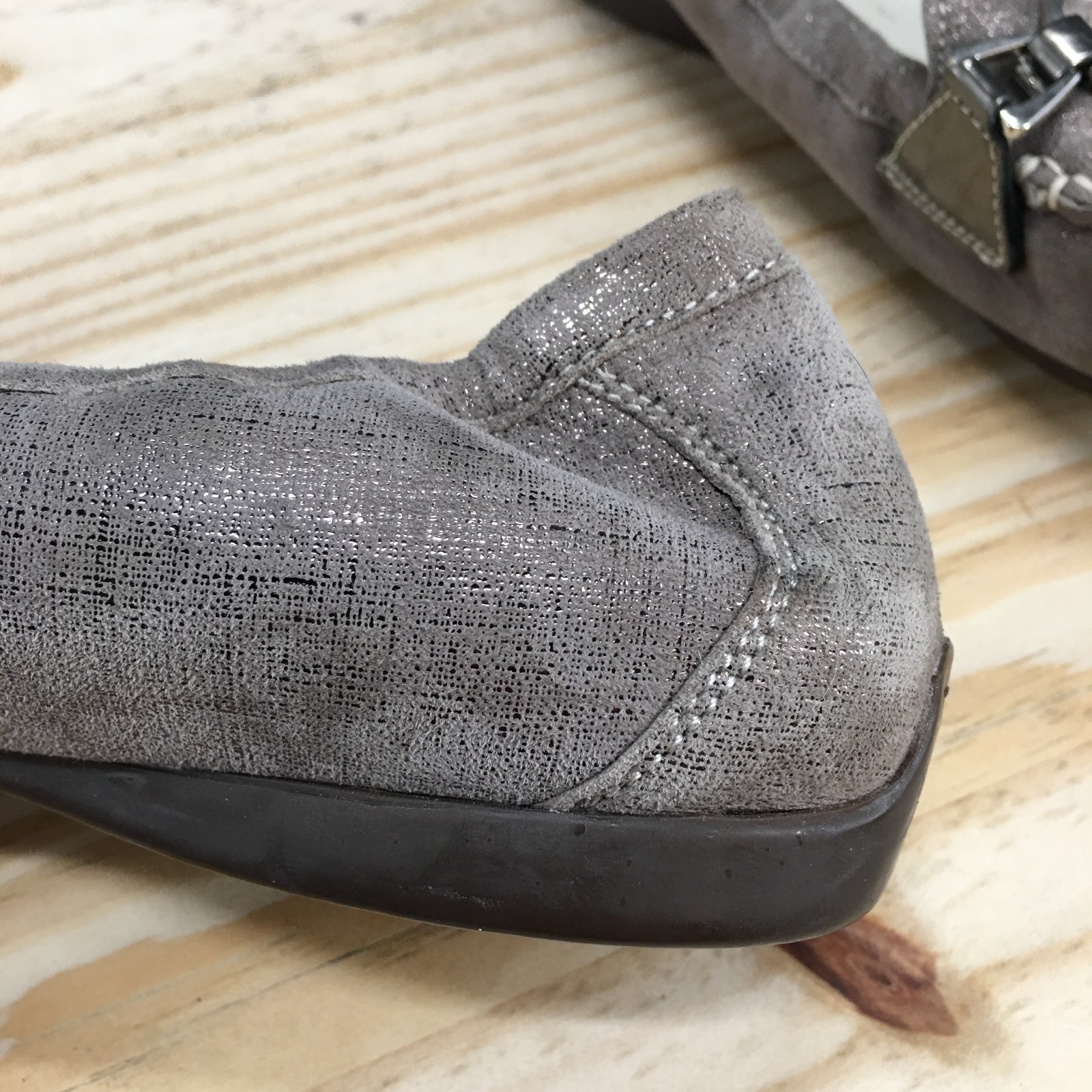 AGL Attilio Giusti Leombruni Loafers Womens 39 Taupe Suede Metallic Slip On