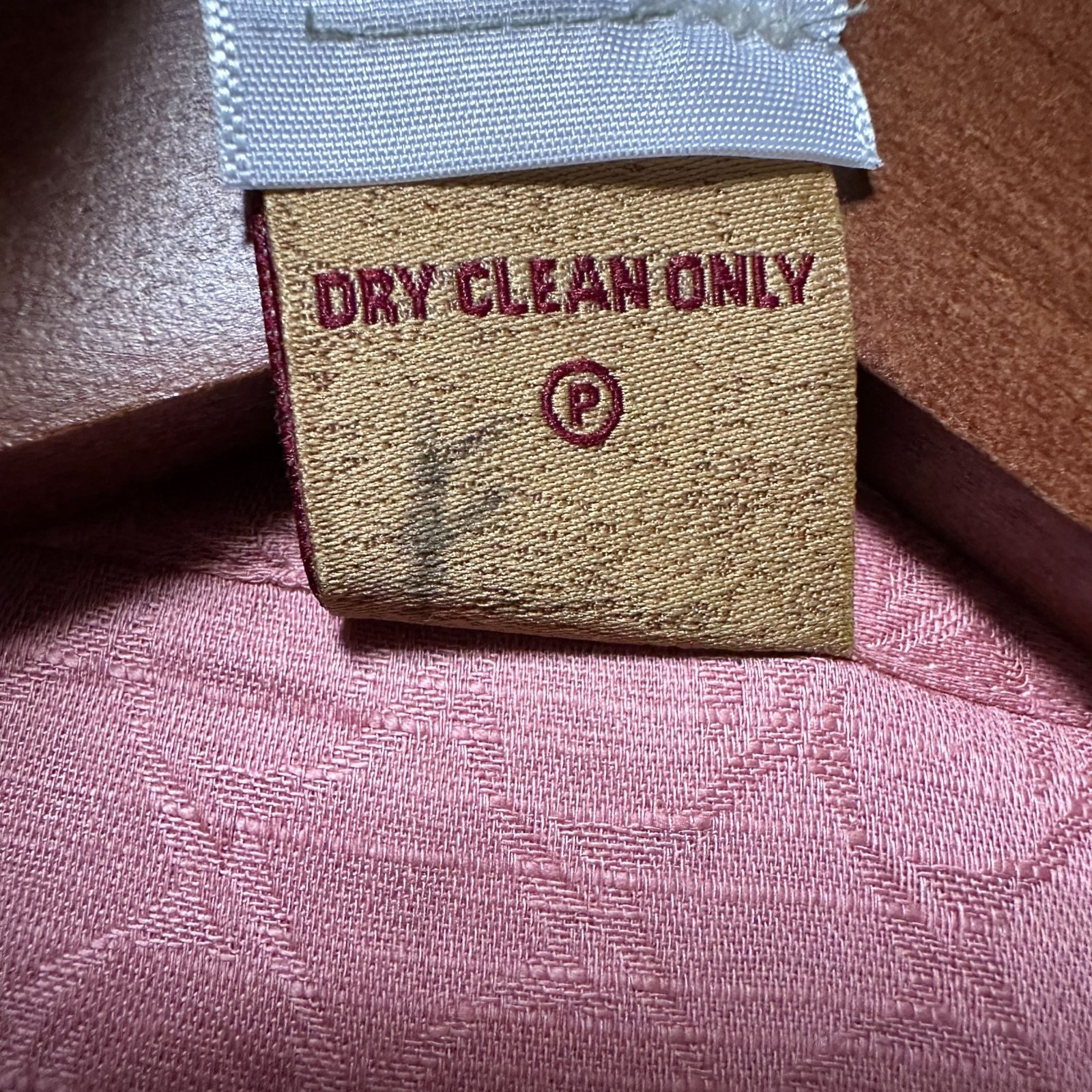 Manyavar Men’s Kurta Size M 95cm Dusty Pink Jacquard Silk Blend Long Sleeve NWT