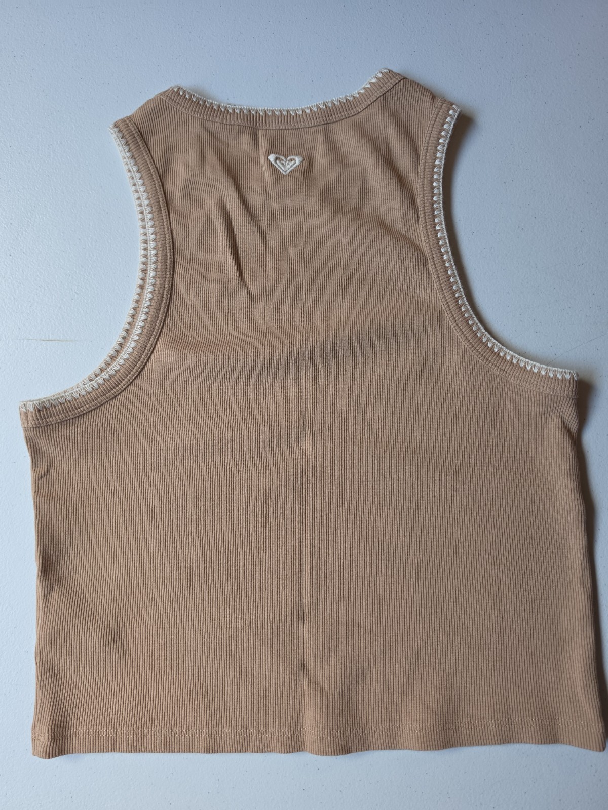 Roxy Women’s S Beige Ribbed Knit Sleeveless Round Neck Tank Top Embroidered