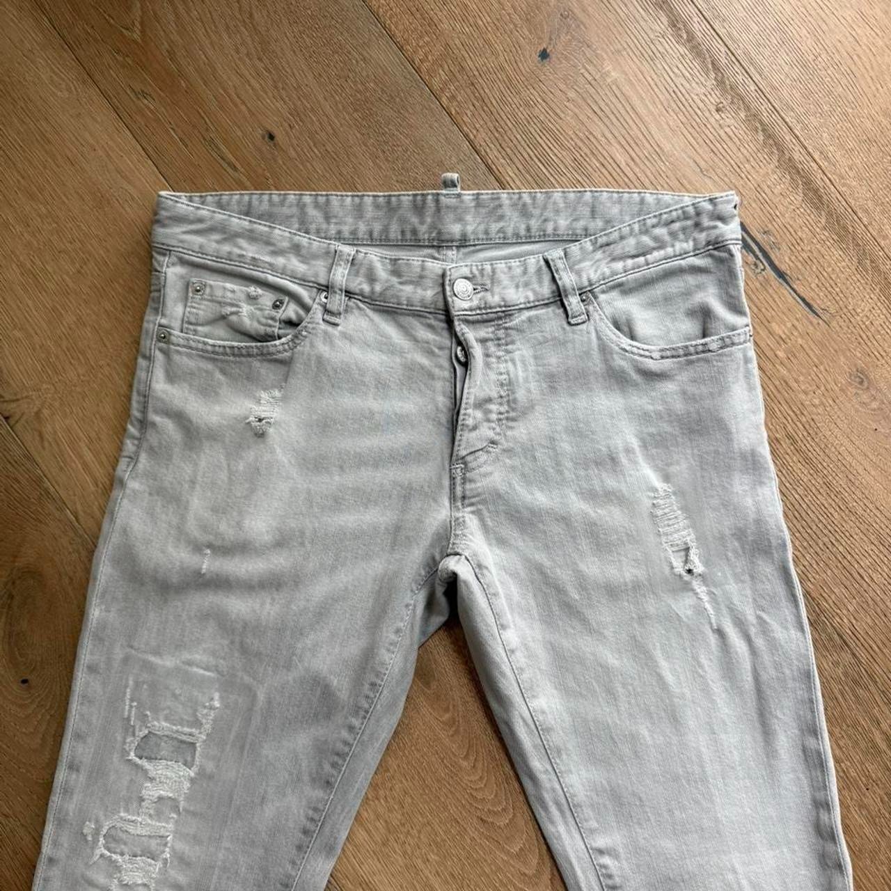 DSQUARED2 Light Gray Distressed Skinny Jeans | EU Size 48” = US 32” (waist)