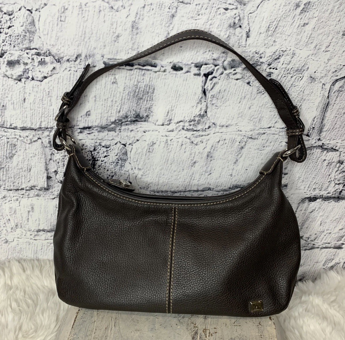The Sak Pebbled Leather Slouchy Hobo Shoulder Bag Dark Brown w/ Matching Wallet