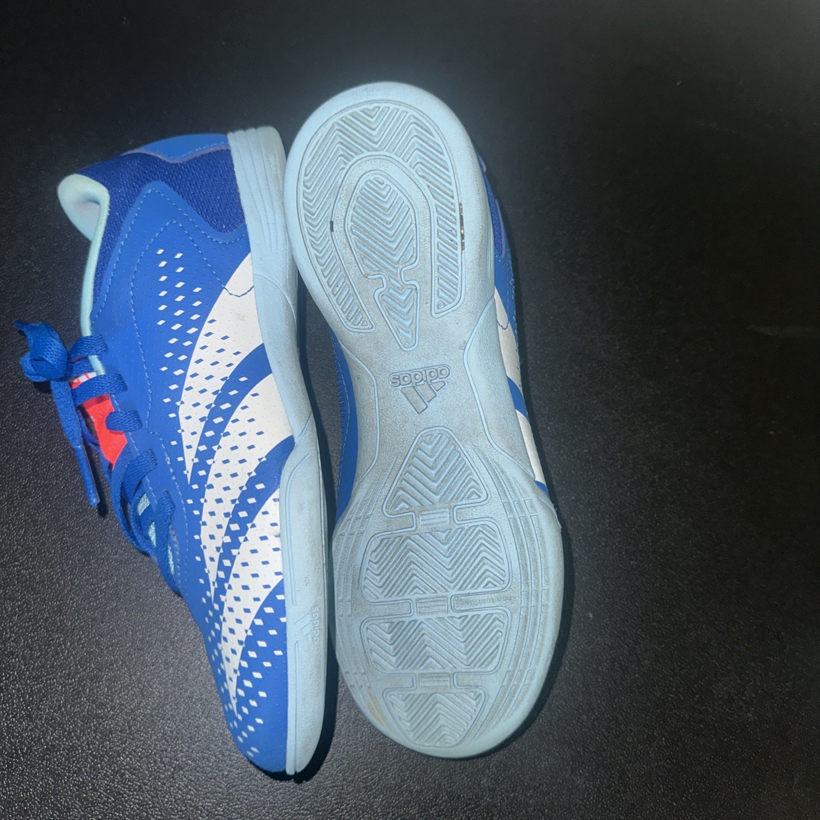 adidas Predator Club IN Indoor Soccer Shoes Kids US 3.5 Blue White Futsal