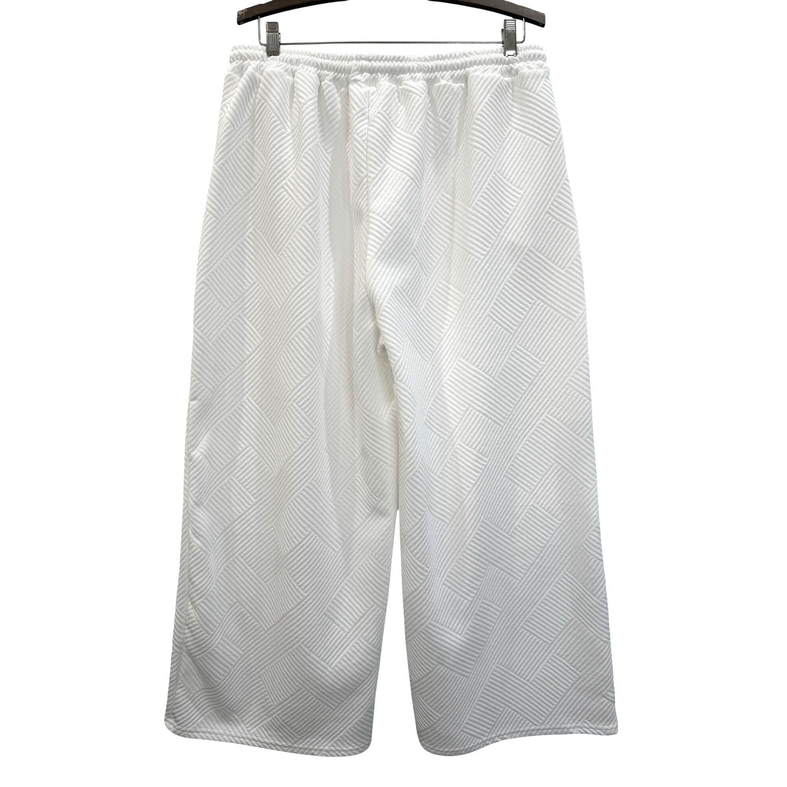 White Textured 2 Piece Lounge Set V-Neck Top Wide Leg Cropped Pants XXL