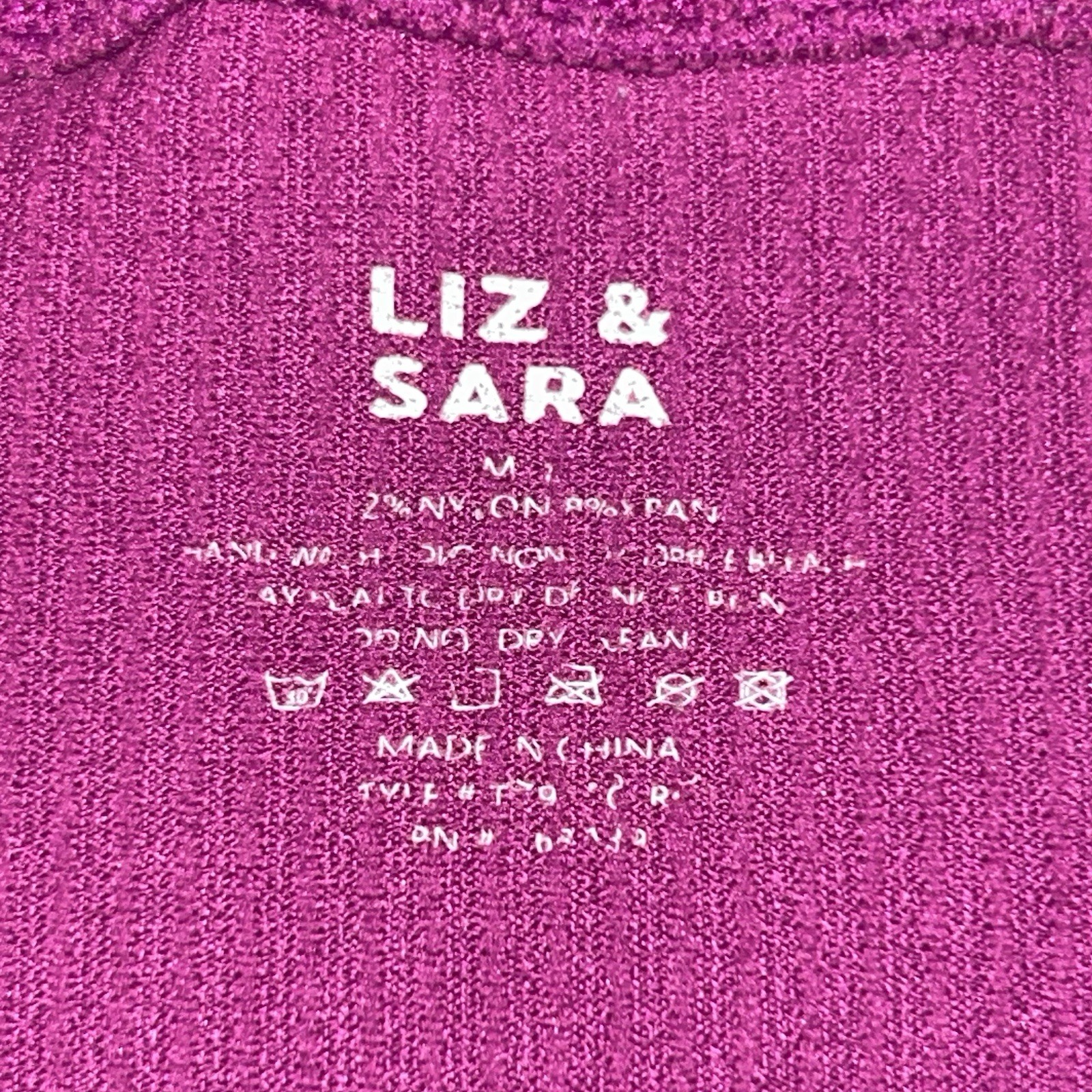 Liz & Sara Shirt Women’s M Magenta Ribbed Mock Turtle Neck 1/4 Zip Mid-Length