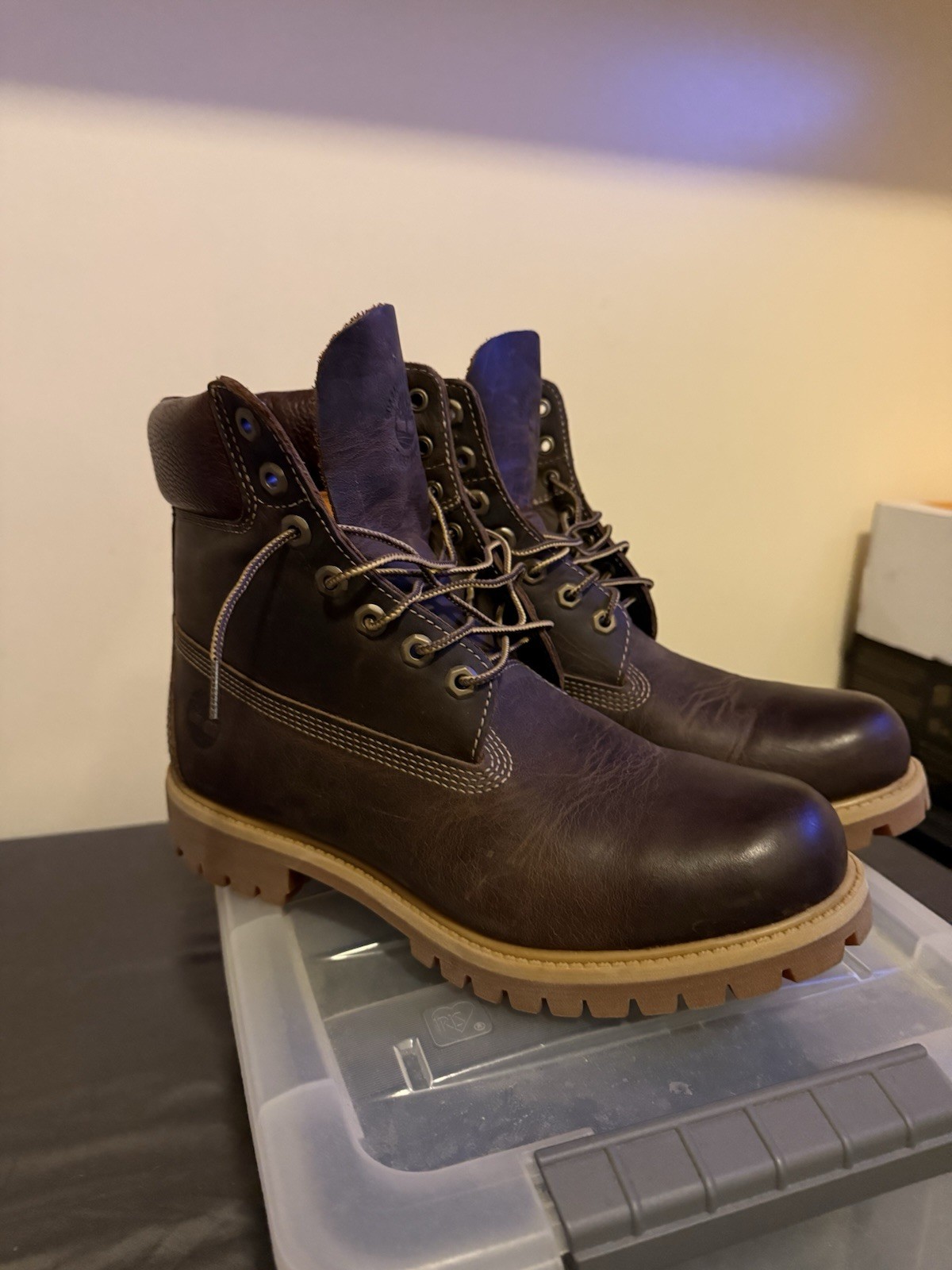 Timberland 6″ Premium Brown Leather BOOTS Men’s Size 9m