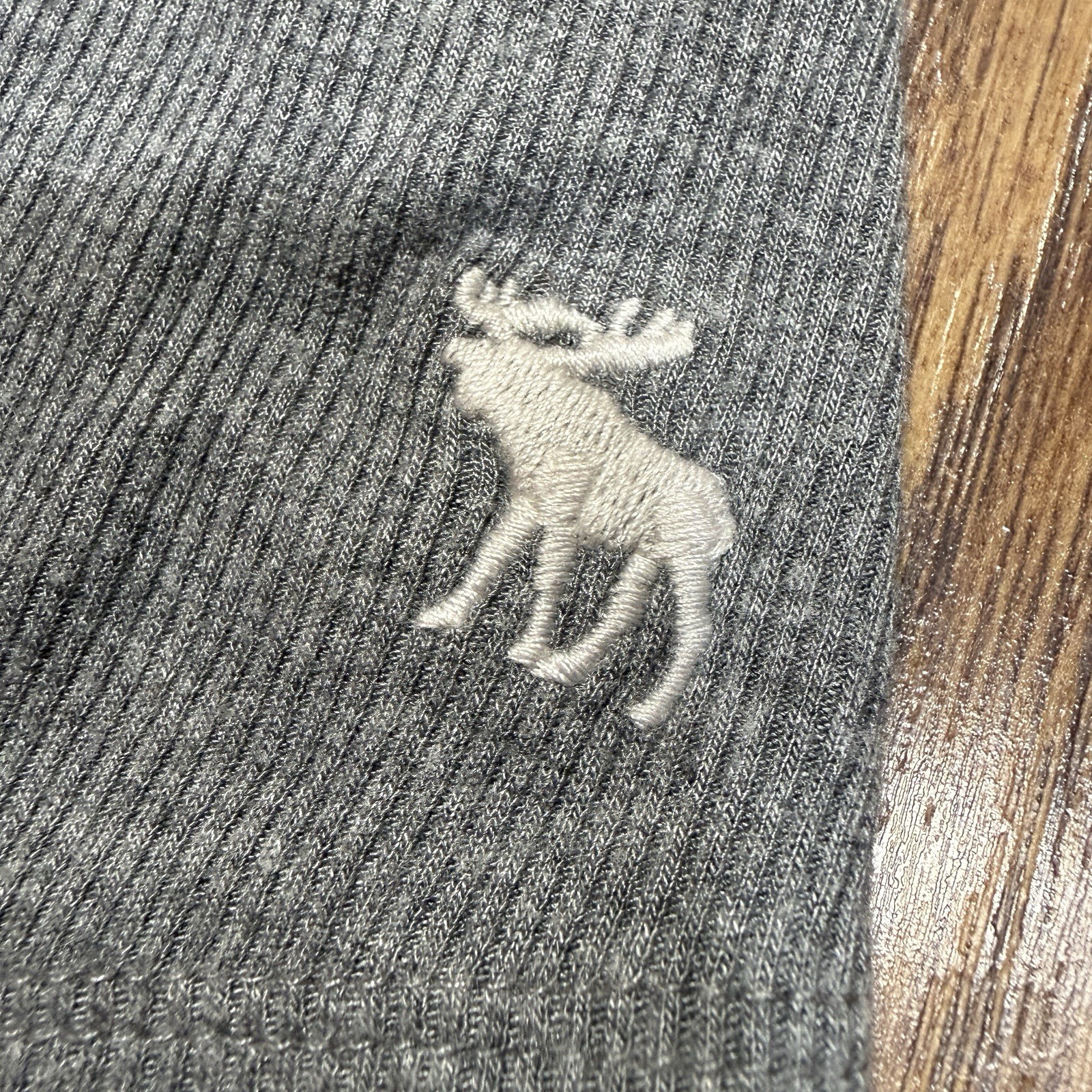 Abercrombie & Fitch Gray Ribbed Racerback Tank Top Women’s M Y2K