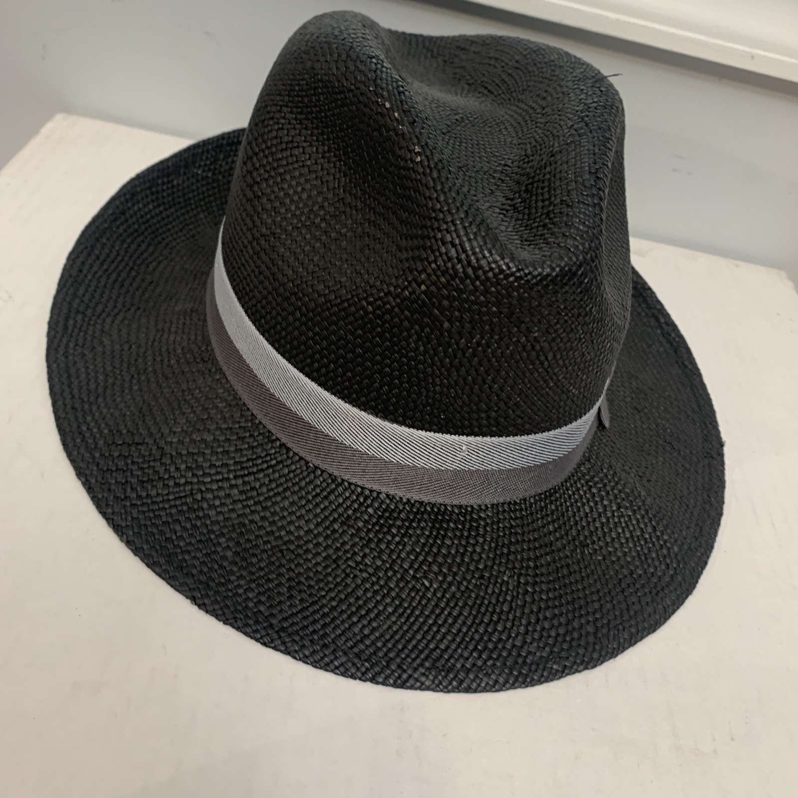 Genuine Panama Hat, 100% Toquilla Straw Handwoven in Ecuador, Fedora Black Small